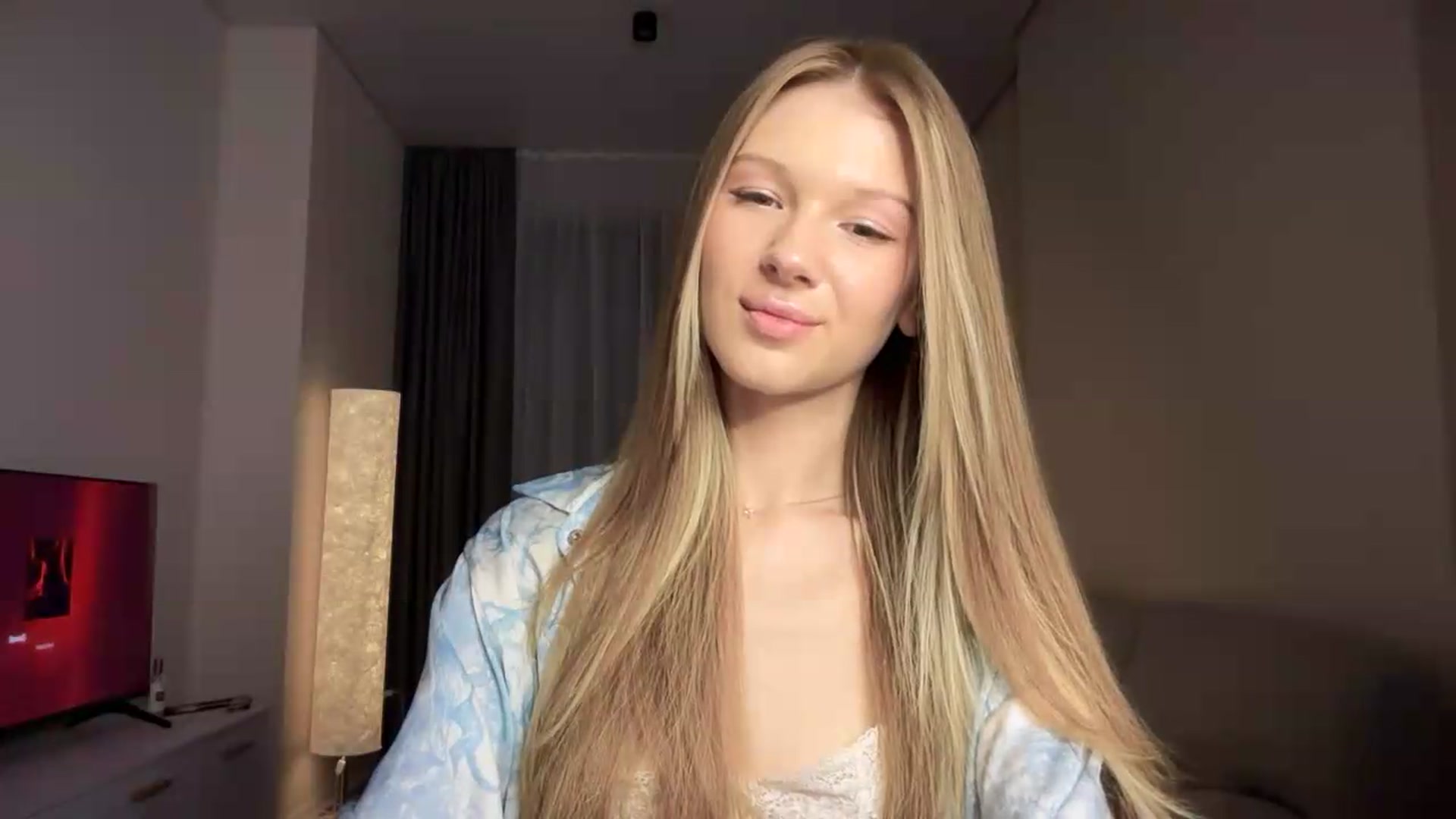 Gallery image thumbnail from CuteBlonde's myfreecams stream on, 08/15/2026, 02:39 image 9 of 20