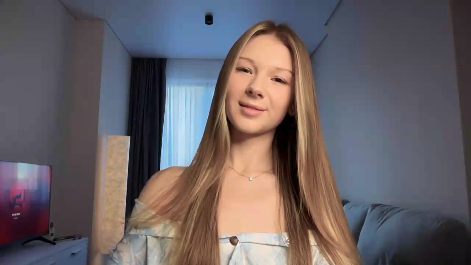 Gallery image thumbnail from CuteBlonde's myfreecams stream on, 08/17/2026, 04:55 image 5 of 20