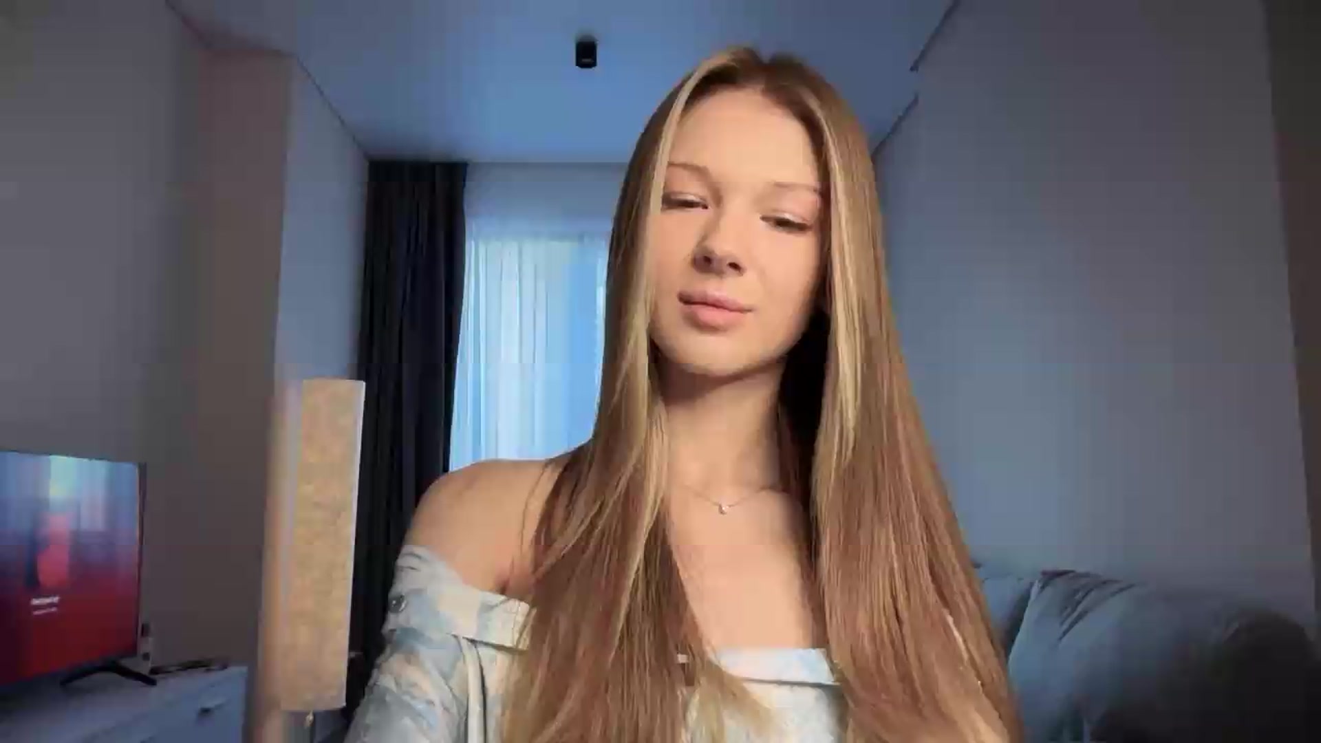 Gallery image thumbnail from CuteBlonde's myfreecams stream on, 08/17/2026, 04:55 image 1 of 20