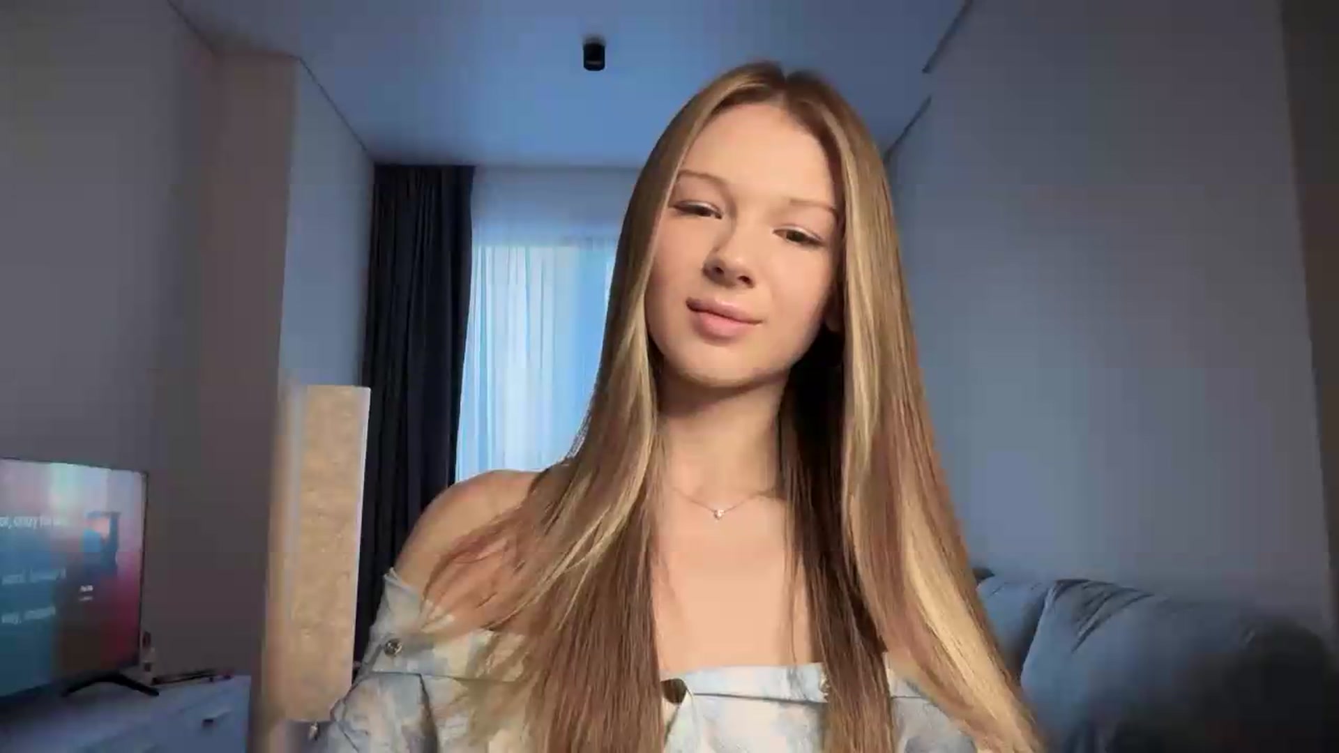 Gallery image thumbnail from CuteBlonde's myfreecams stream on, 08/17/2026, 04:55 image 16 of 20