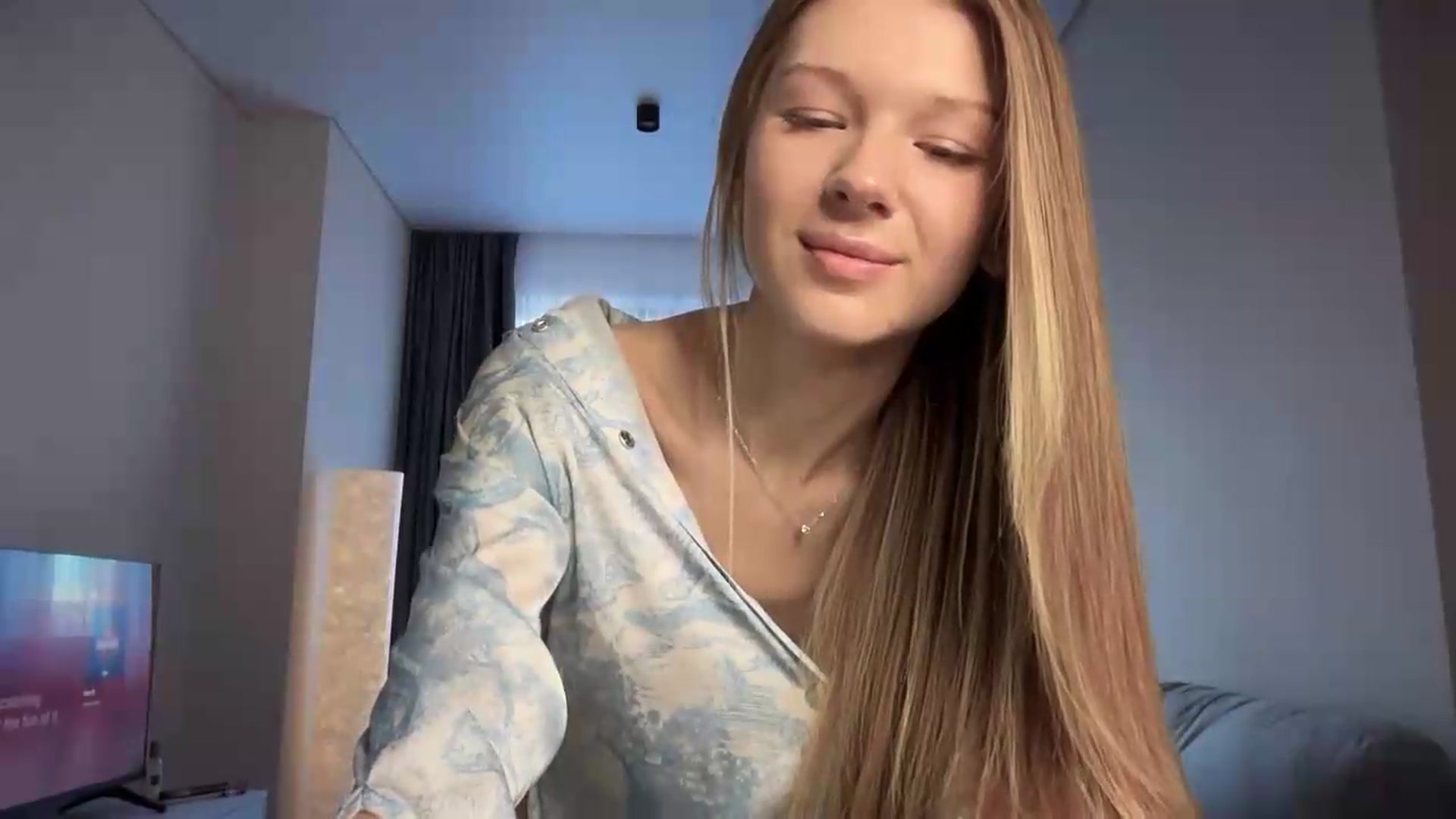 Gallery image thumbnail from CuteBlonde's myfreecams stream on, 08/17/2026, 06:49 image 8 of 20