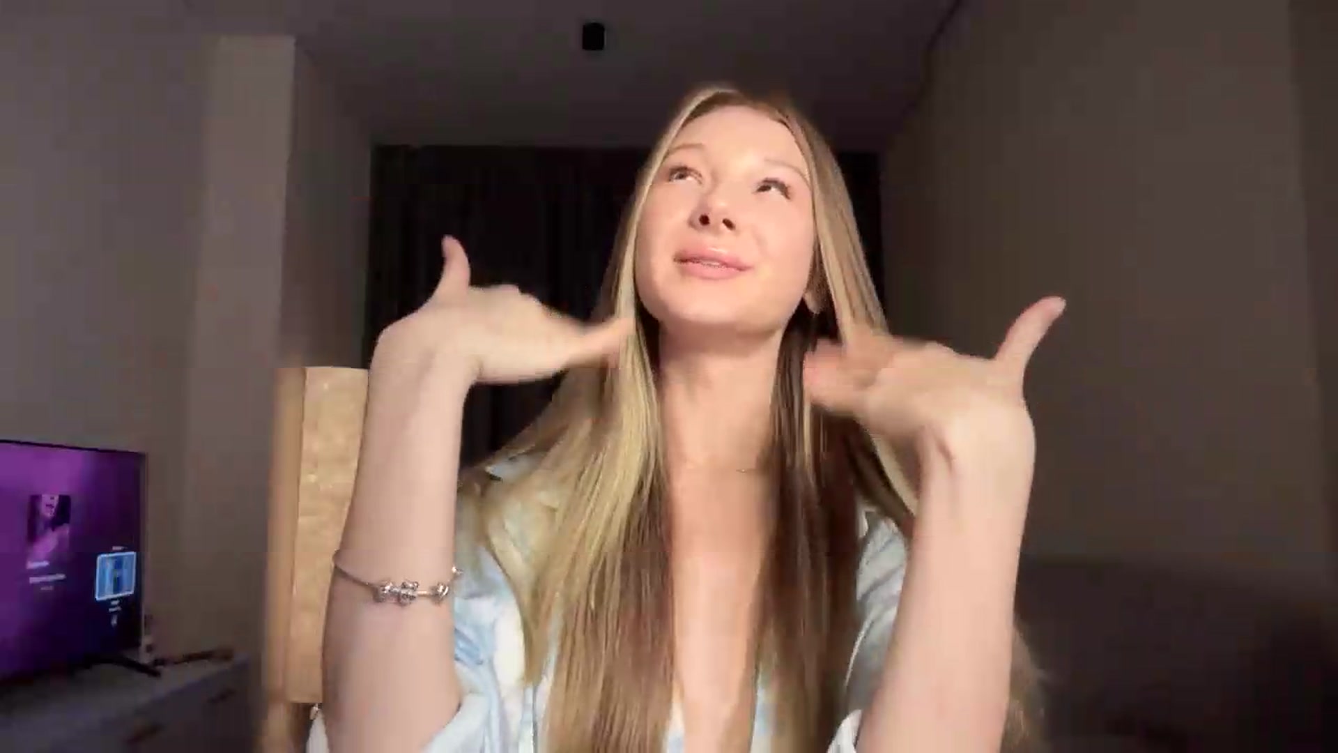 Gallery image thumbnail from CuteBlonde's myfreecams stream on, 08/17/2026, 06:49 image 19 of 20