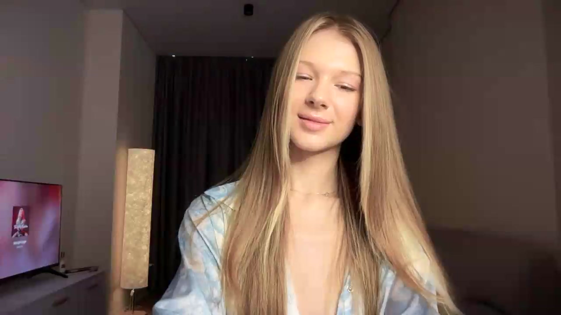 Gallery image thumbnail from CuteBlonde's myfreecams stream on, 08/17/2026, 06:49 image 11 of 20