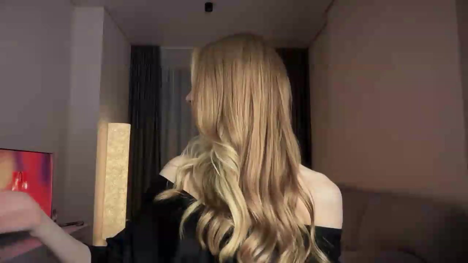 Gallery image thumbnail from CuteBlonde's myfreecams stream on, 08/19/2026, 22:03 image 12 of 20