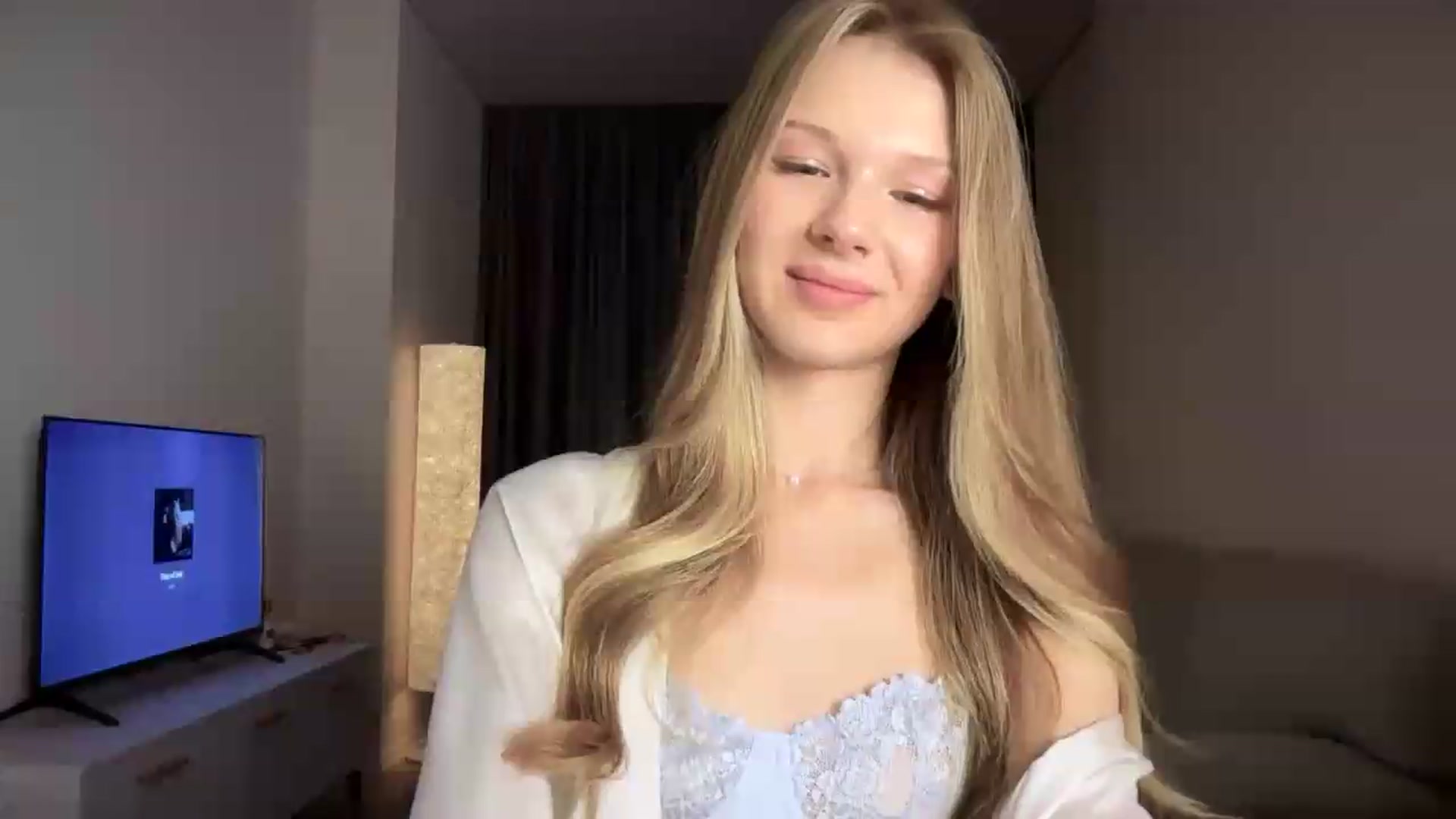 Gallery image thumbnail from CuteBlonde's myfreecams stream on, 08/28/2026, 05:52 image 7 of 20