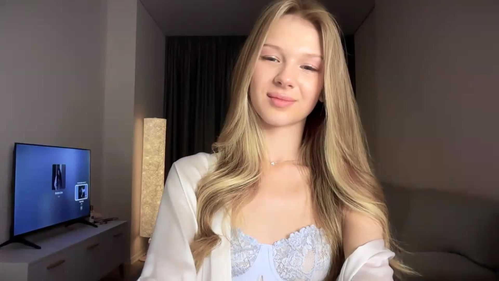 Gallery image thumbnail from CuteBlonde's myfreecams stream on, 08/28/2026, 05:52 image 6 of 20