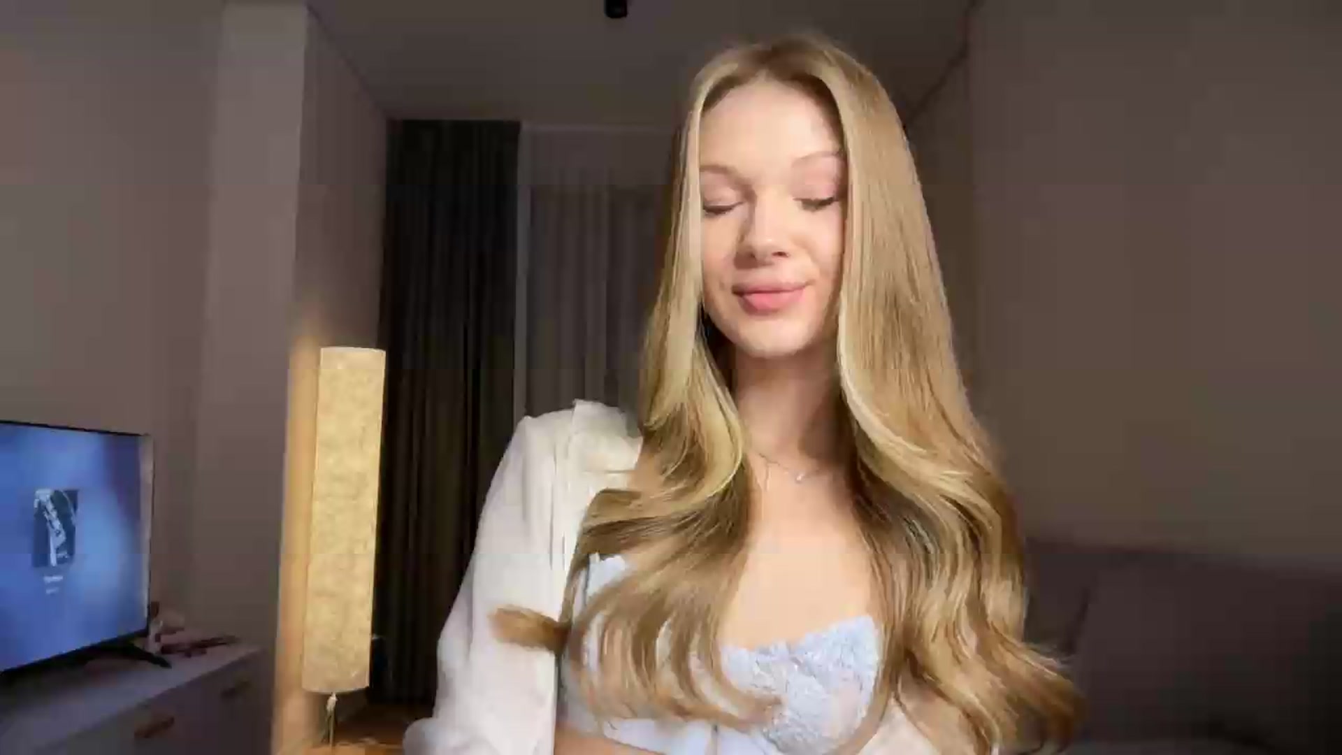 Gallery image thumbnail from CuteBlonde's myfreecams stream on, 09/09/2026, 18:05 image 1 of 20