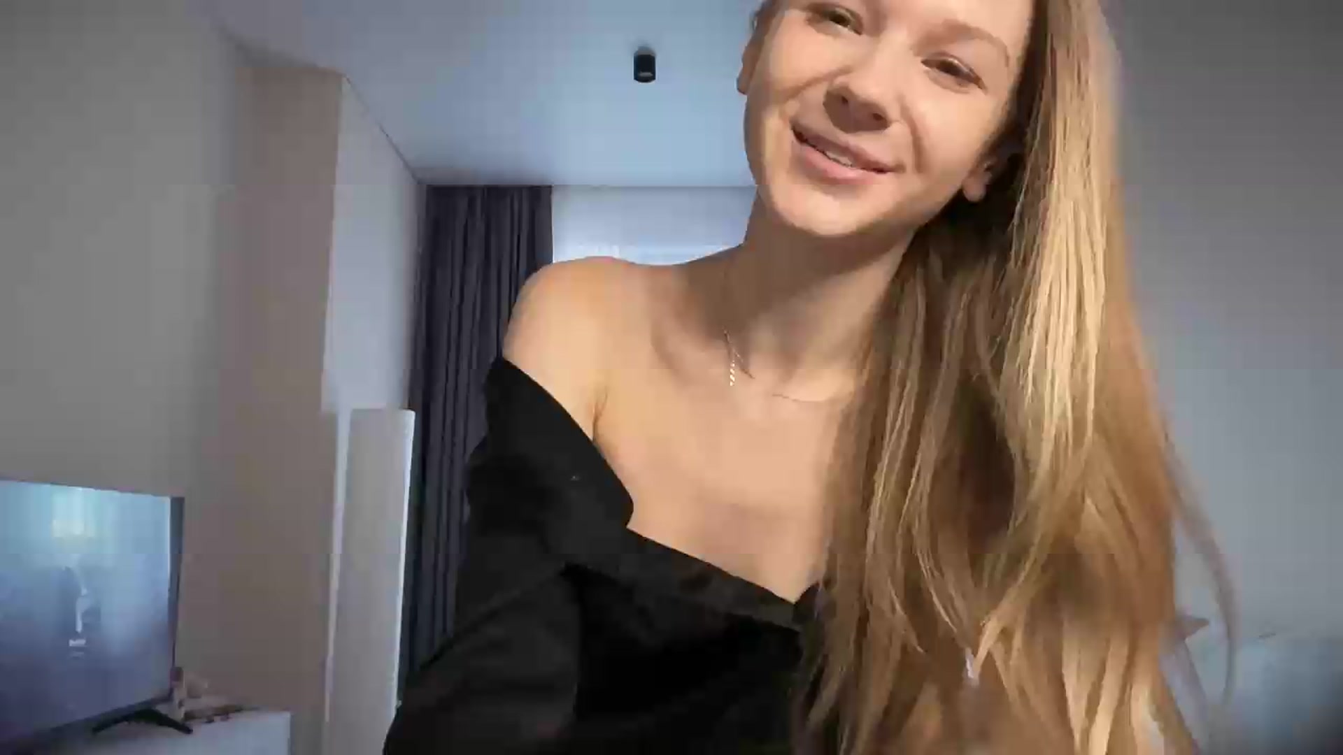 Gallery image thumbnail from CuteBlonde's myfreecams stream on, 09/12/2026, 06:12 image 10 of 20
