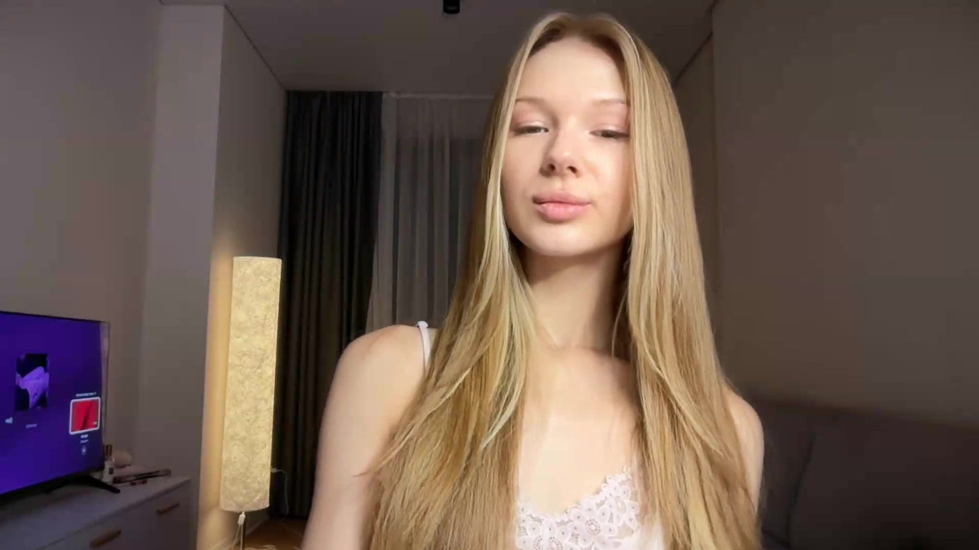 Gallery image thumbnail from CuteBlonde's myfreecams stream on, 09/13/2026, 03:18 image 12 of 20