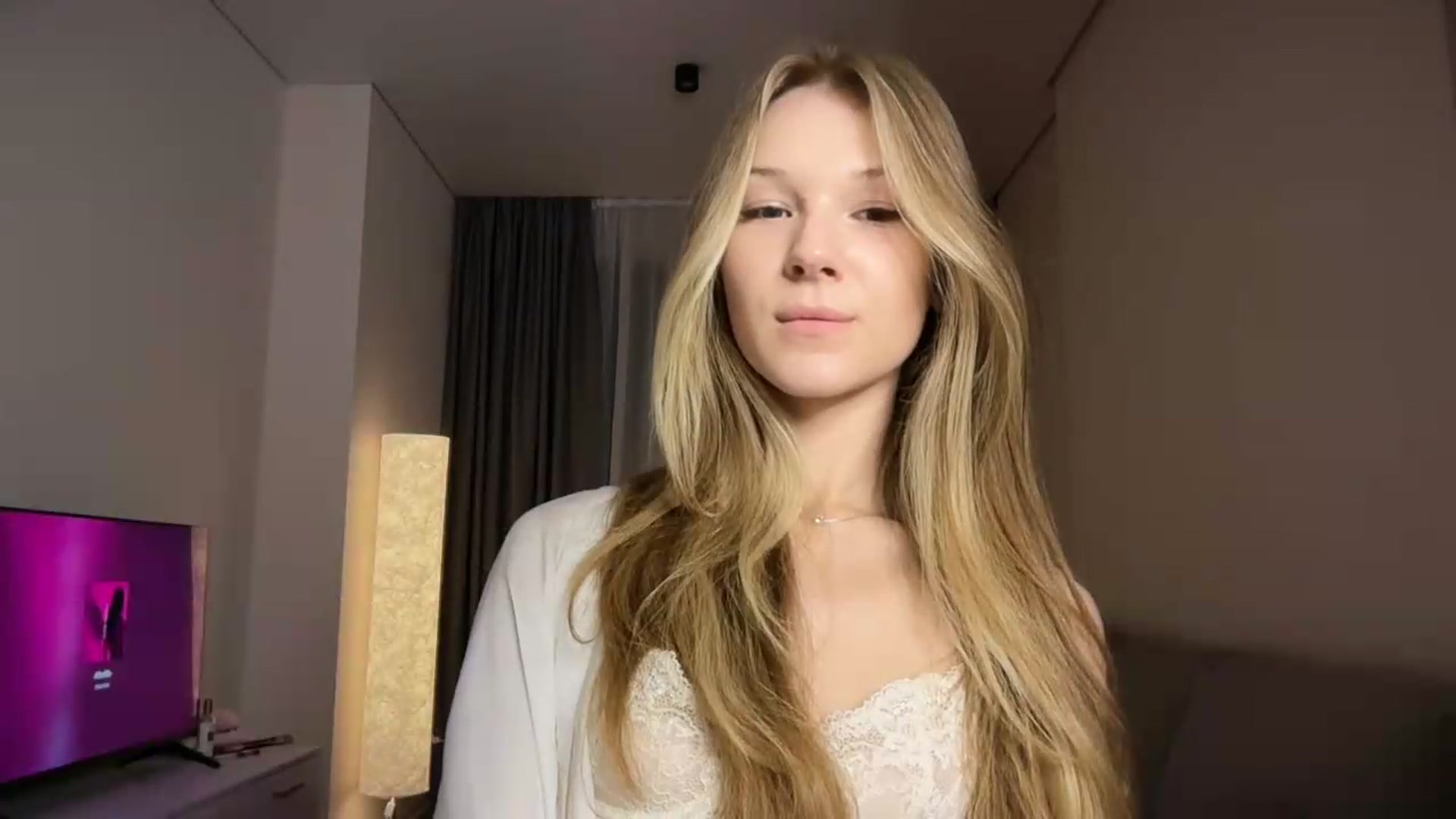 Gallery image thumbnail from CuteBlonde's myfreecams stream on, 09/15/2026, 03:20 image 11 of 20