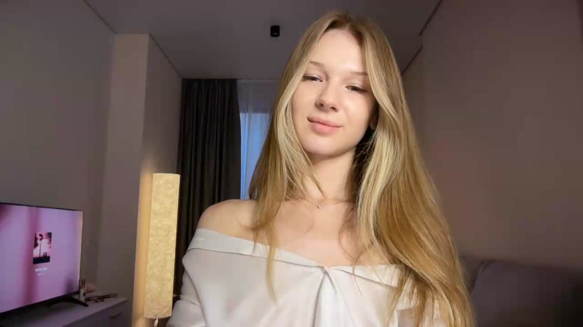 Gallery image thumbnail from CuteBlonde's myfreecams stream on, 09/15/2026, 03:41 image 13 of 20