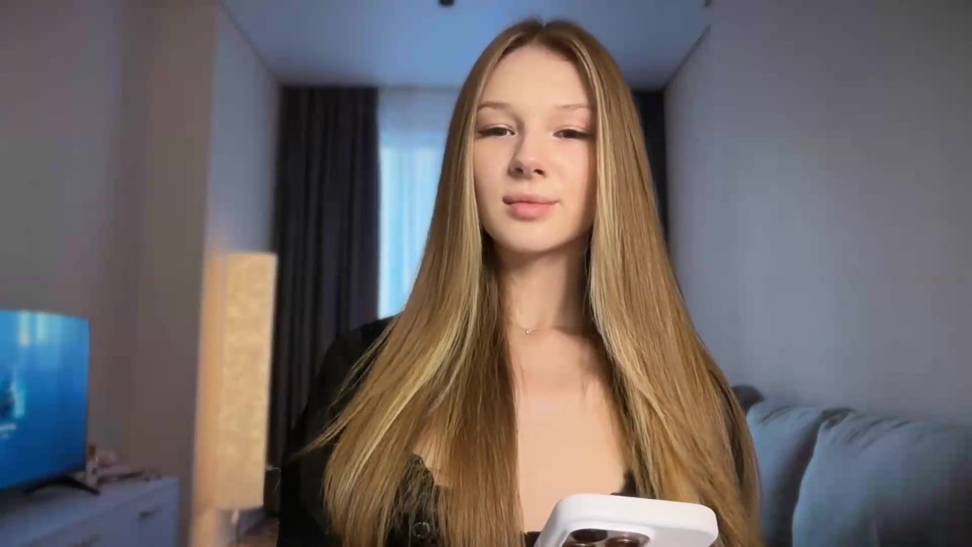 Gallery image thumbnail from CuteBlonde's myfreecams stream on, 09/17/2026, 05:37 image 4 of 20