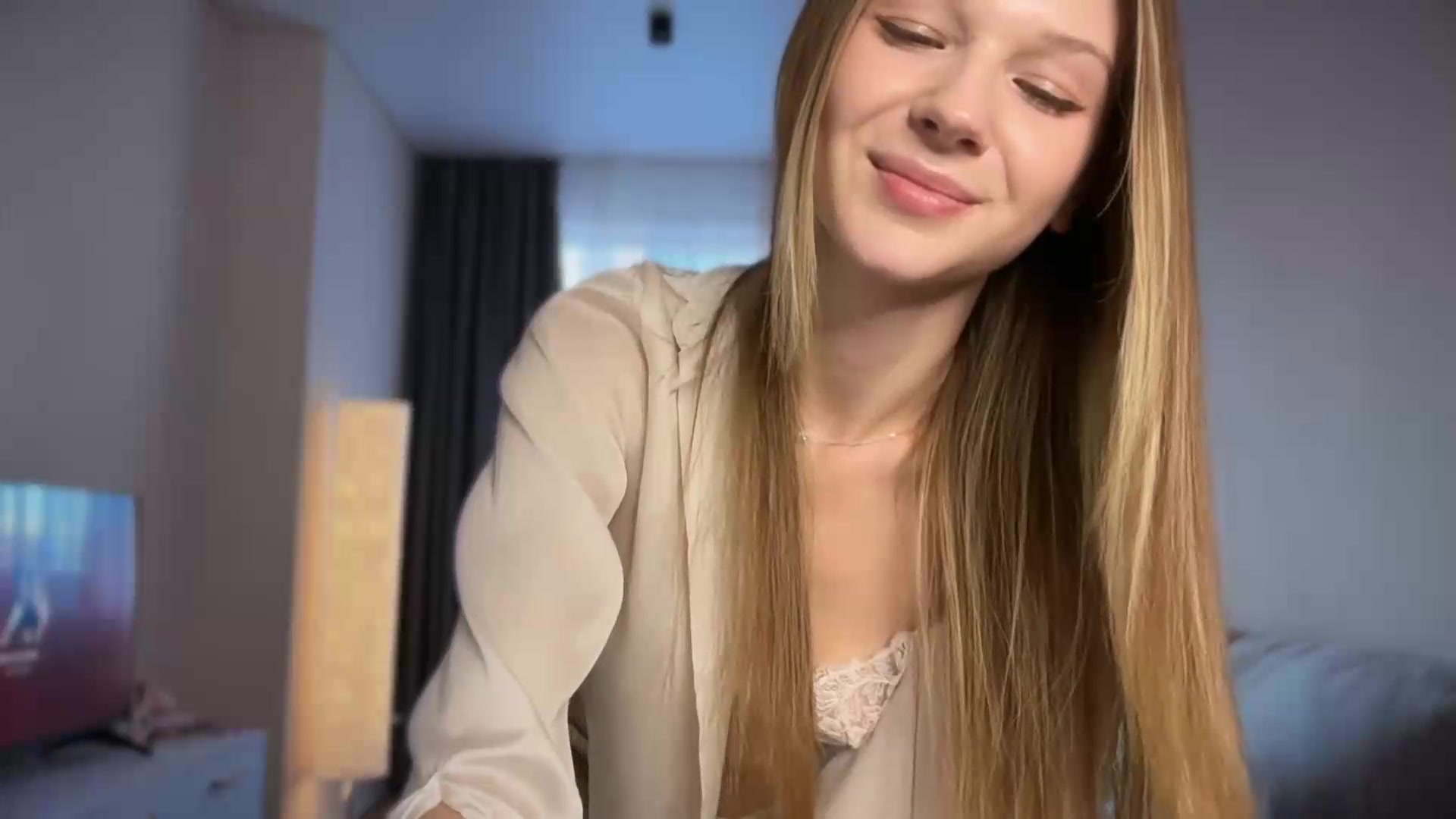 Gallery image thumbnail from CuteBlonde's myfreecams stream on, 09/18/2026, 06:26 image 20 of 20