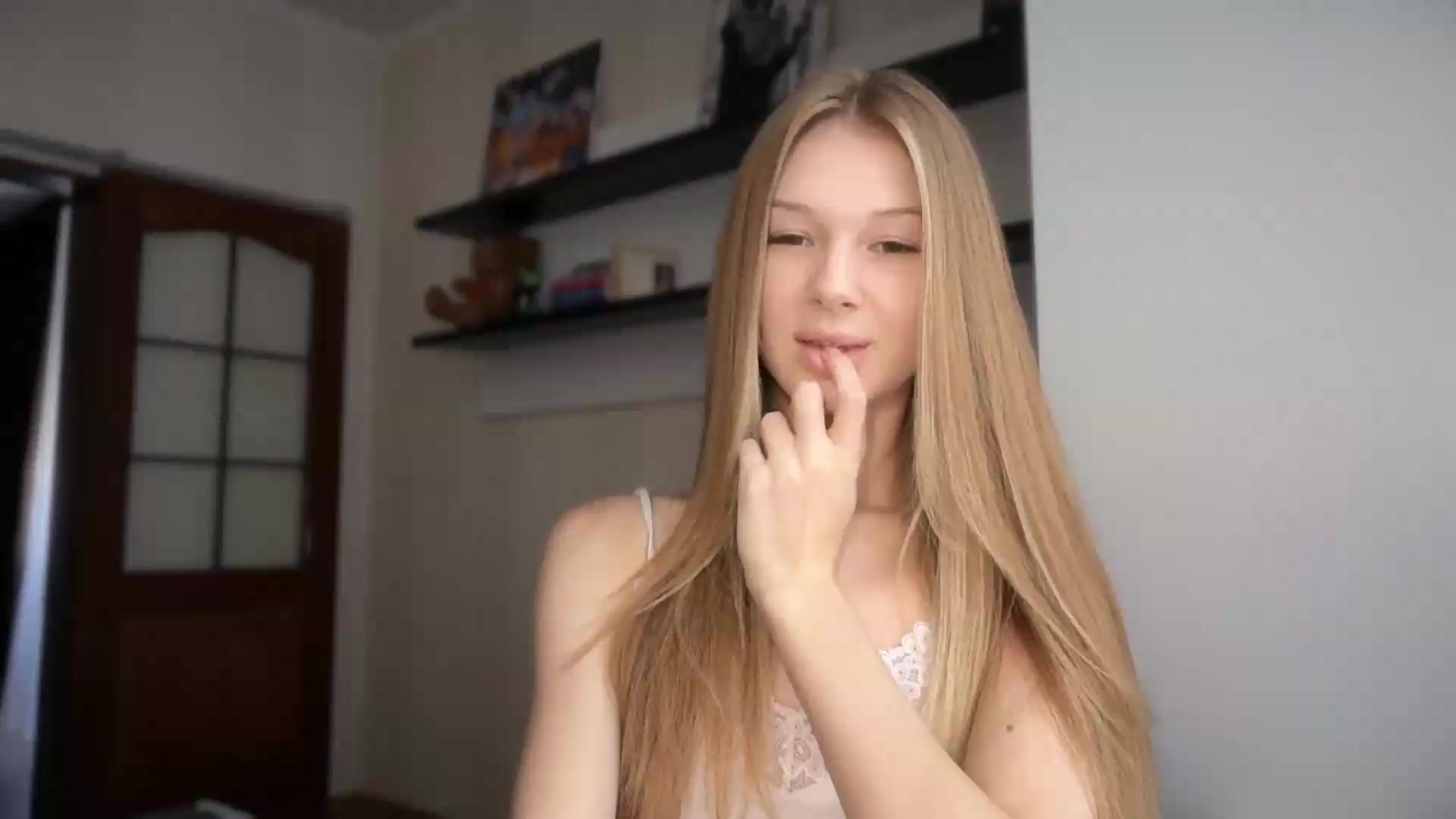 Gallery image thumbnail from CuteBlonde's myfreecams stream on, 09/24/2026, 07:10 image 10 of 20
