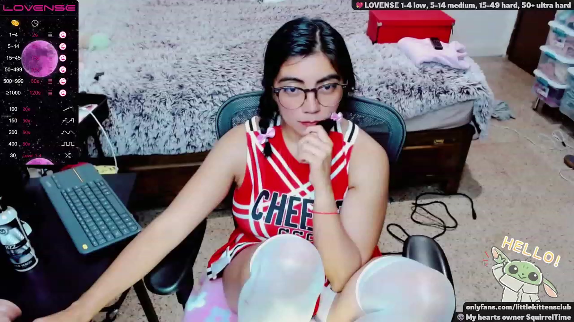 Gallery image thumbnail from CuteCumSlut's myfreecams stream on, 11/16/2022, 02:56 image 12 of 20