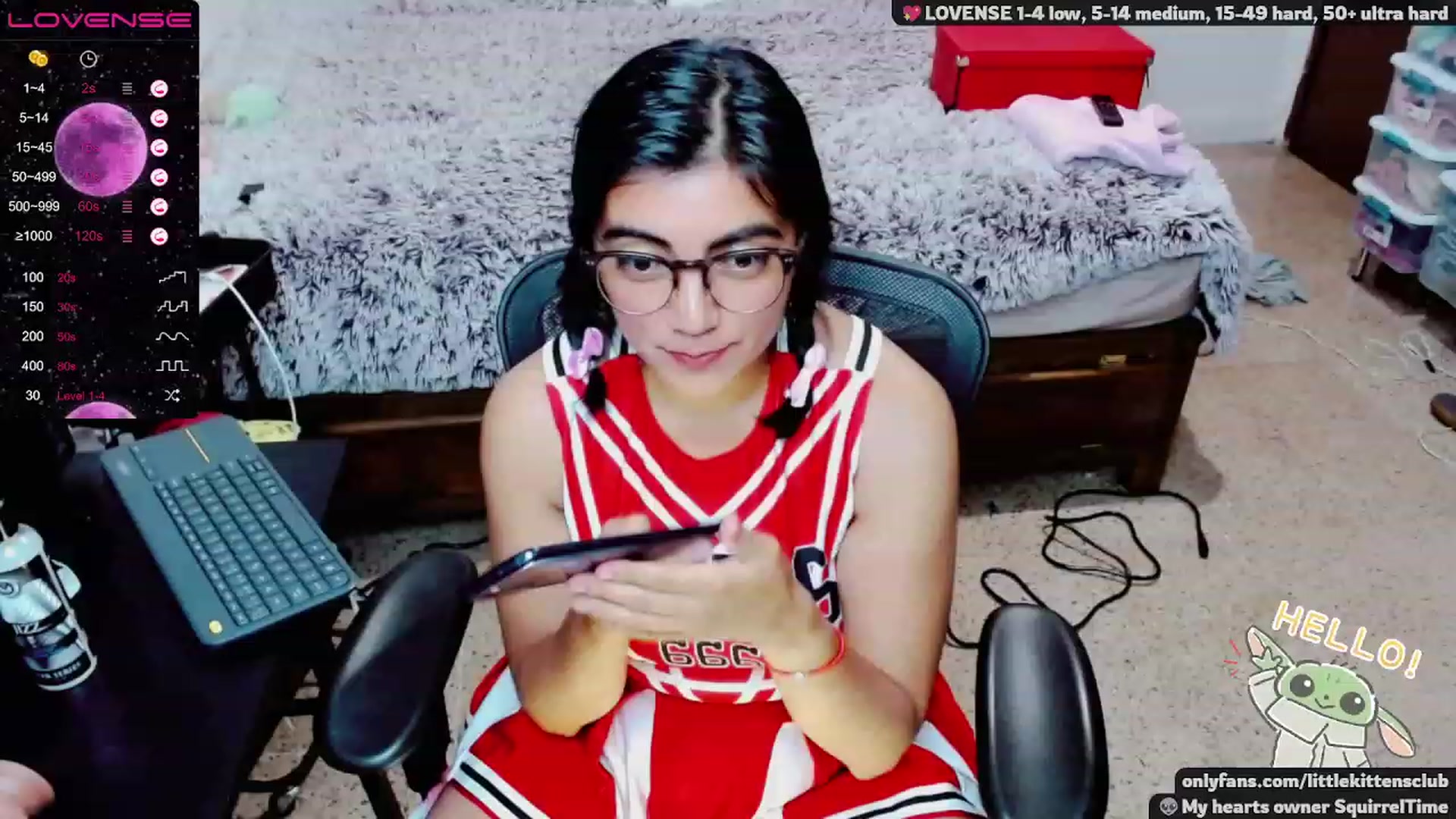 Gallery image thumbnail from CuteCumSlut's myfreecams stream on, 11/16/2022, 02:56 image 14 of 20
