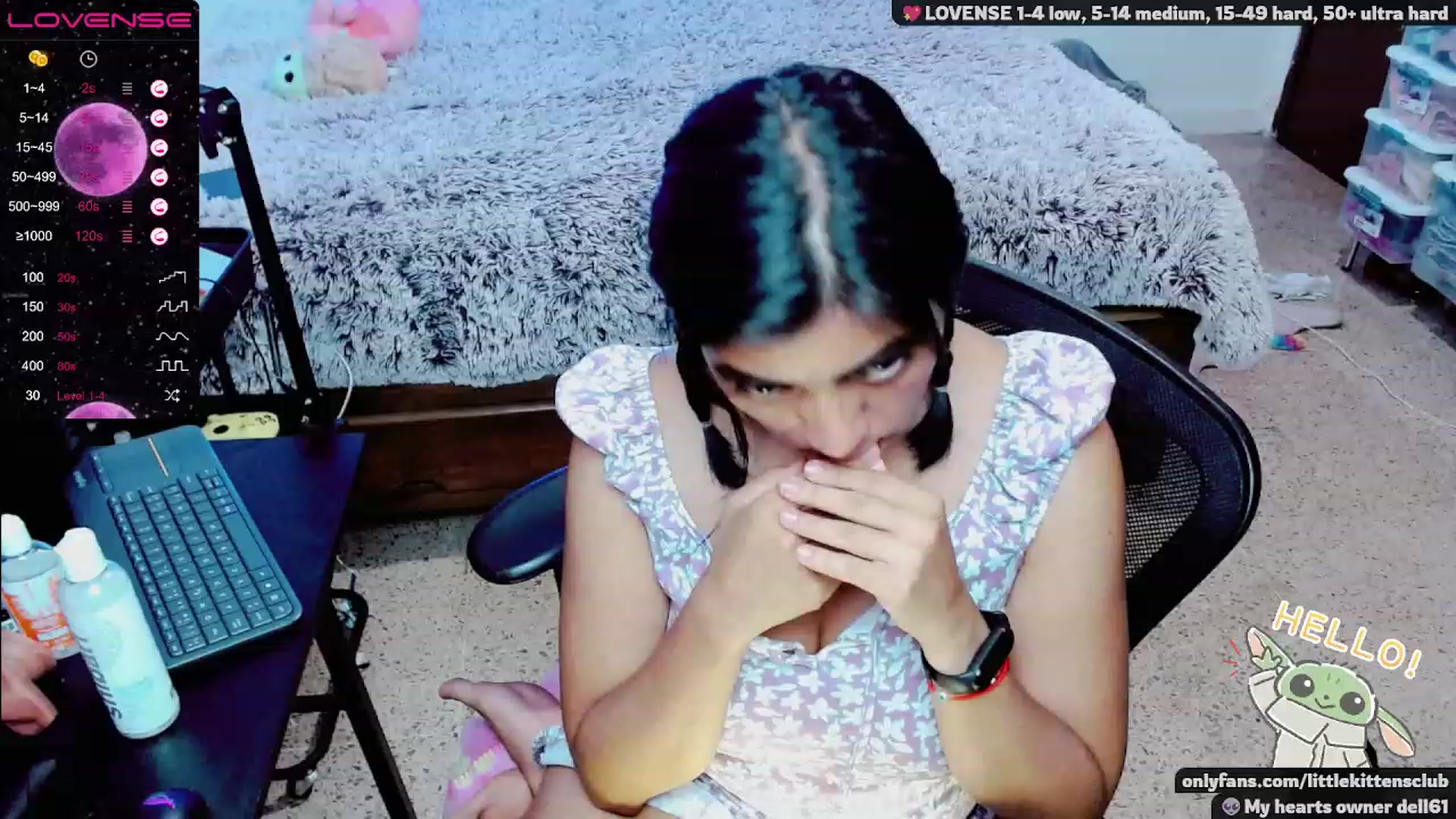 Gallery image thumbnail from CuteCumSlut's myfreecams stream on, 11/17/2022, 08:25 image 19 of 20