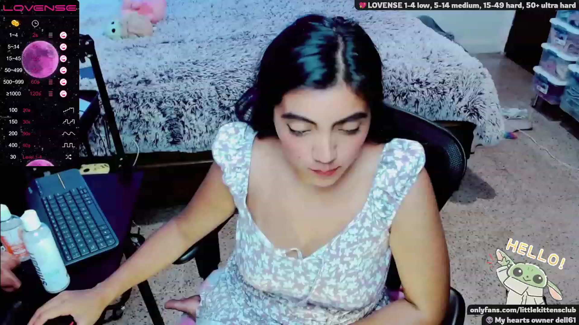 Gallery image thumbnail from CuteCumSlut's myfreecams stream on, 11/17/2022, 08:25 image 10 of 20