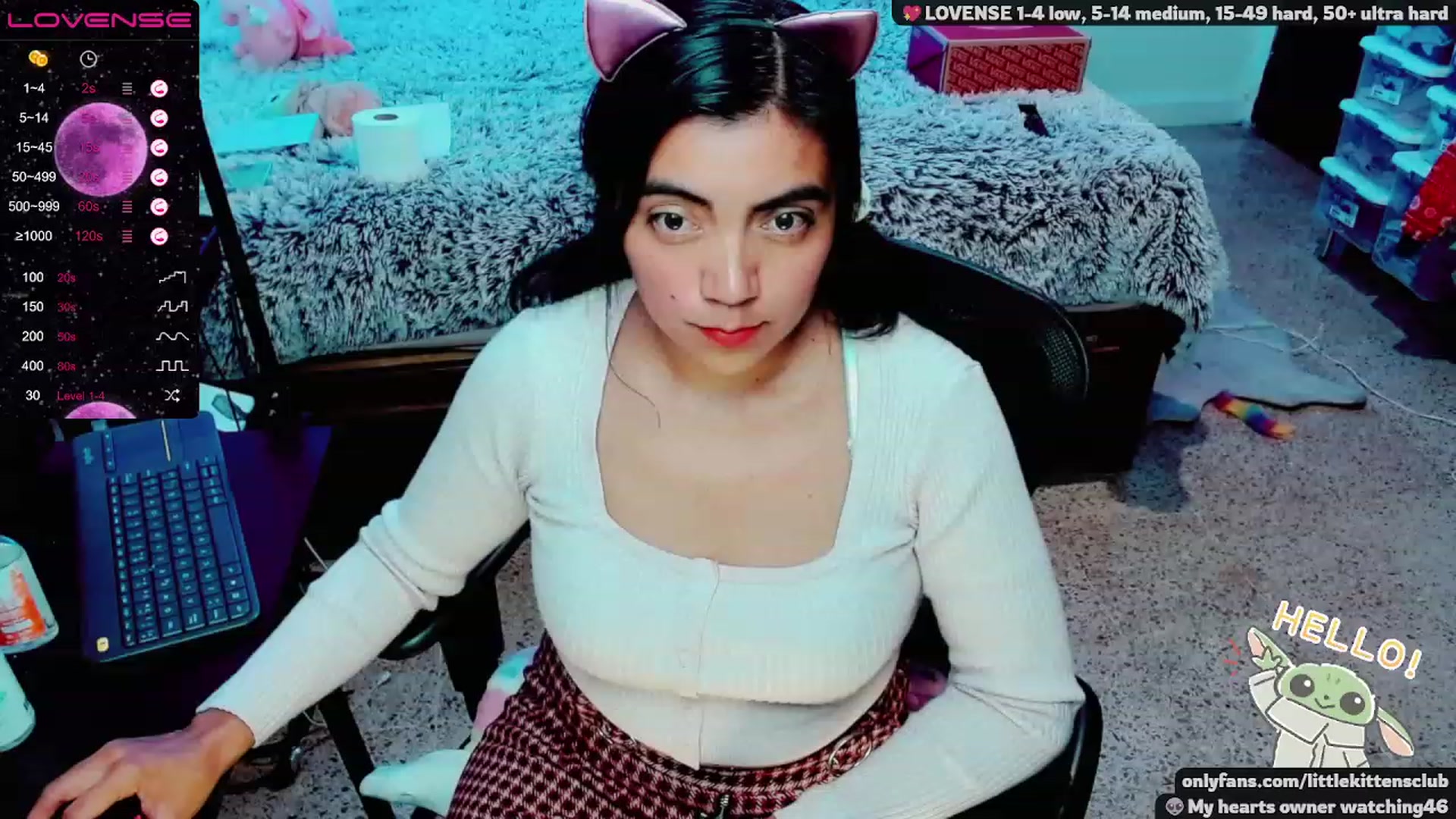 Gallery image thumbnail from CuteCumSlut's myfreecams stream on, 11/18/2022, 24:01 image 2 of 20