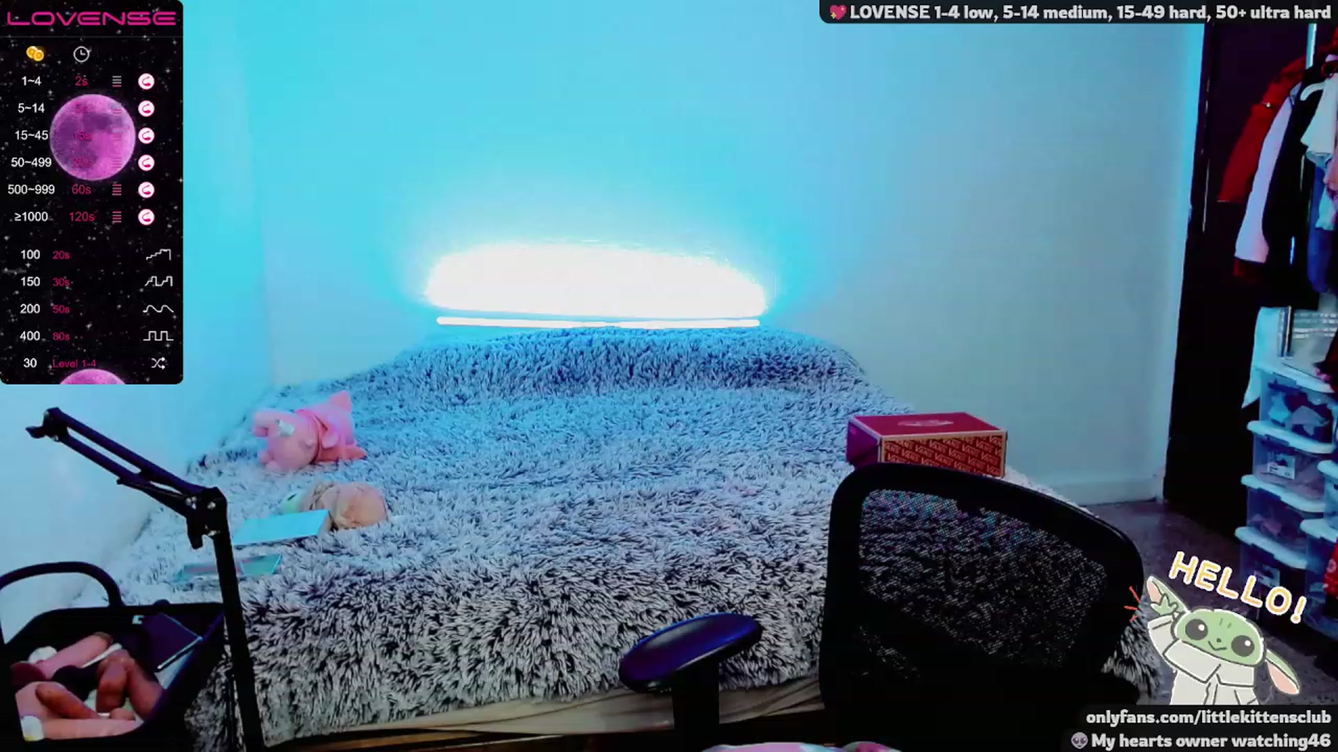 Gallery image thumbnail from CuteCumSlut's myfreecams stream on, 11/18/2022, 24:01 image 8 of 20
