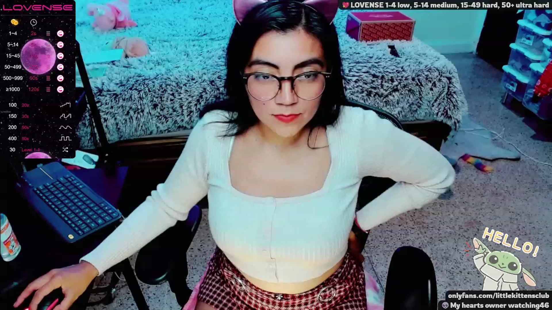 Gallery image thumbnail from CuteCumSlut's myfreecams stream on, 11/18/2022, 02:47 image 11 of 20