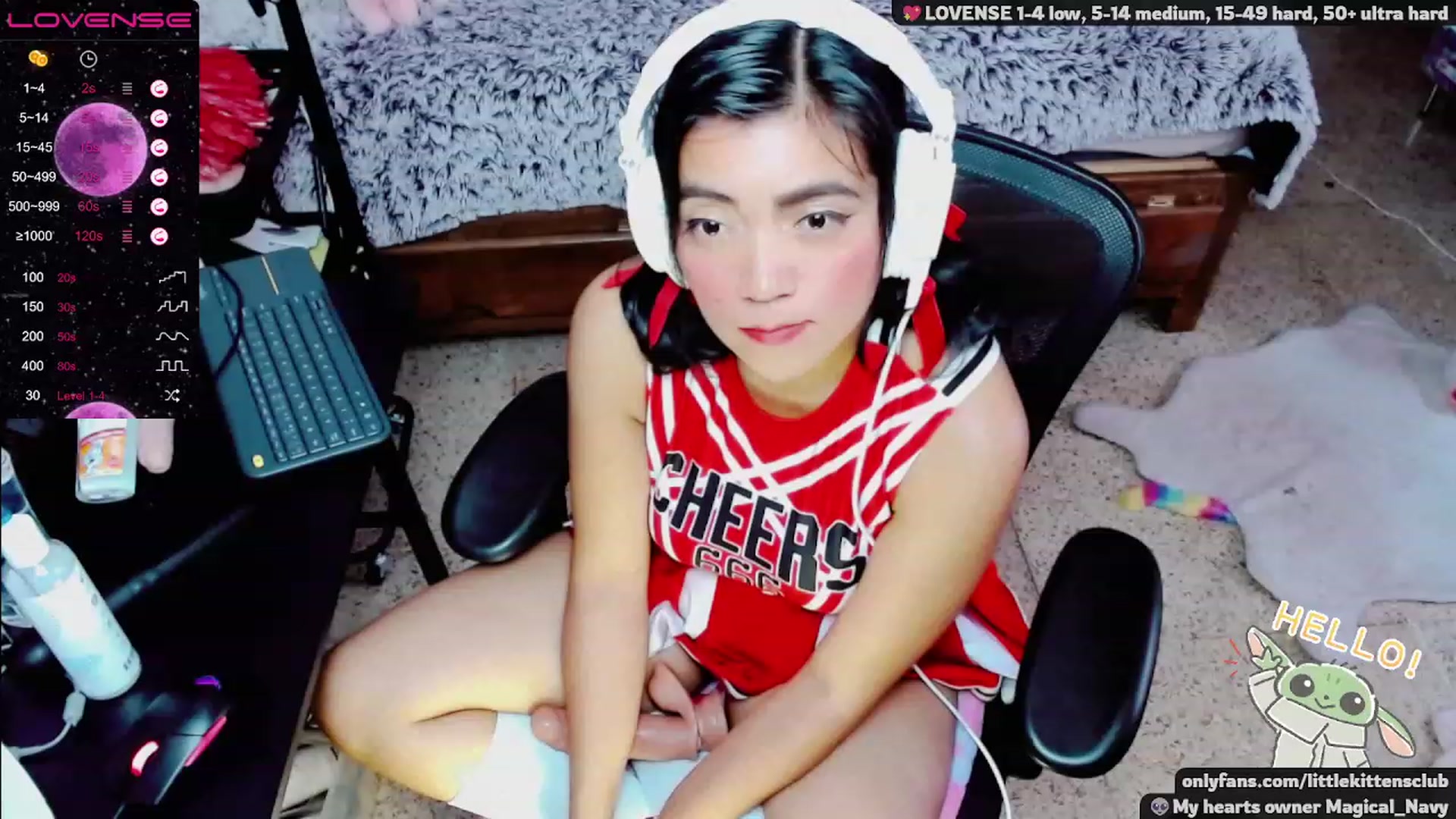 Gallery image thumbnail from CuteCumSlut's myfreecams stream on, 11/18/2022, 20:40 image 13 of 20