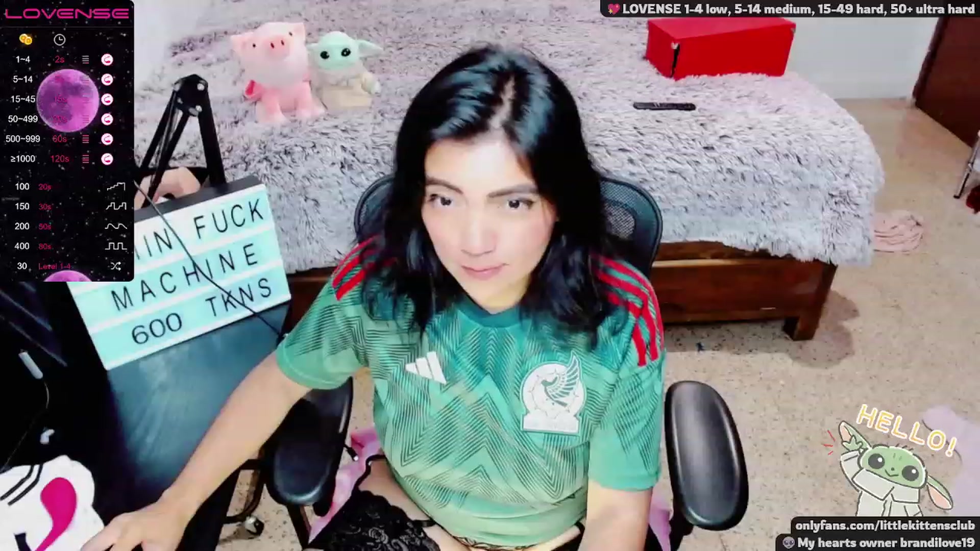 Gallery image thumbnail from CuteCumSlut's myfreecams stream on, 11/22/2022, 05:25 image 16 of 20