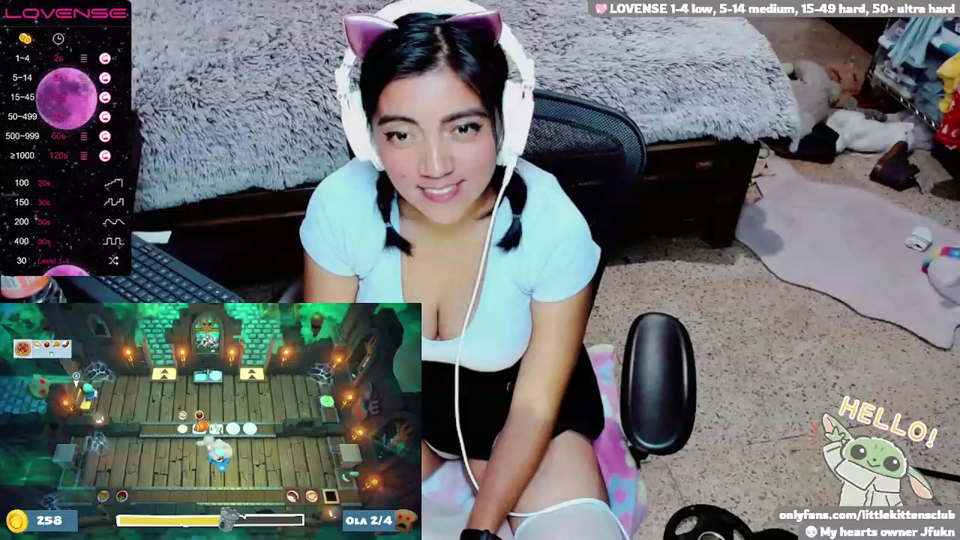 Gallery image thumbnail from CuteCumSlut's myfreecams stream on, 11/24/2022, 02:25 image 18 of 20