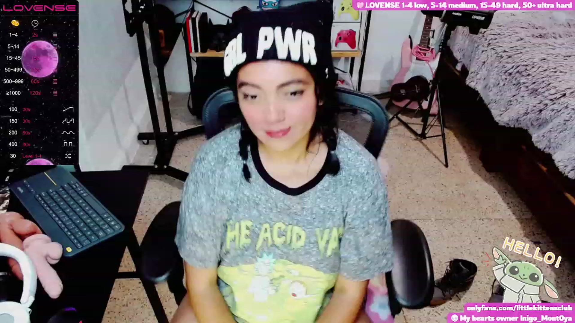 Gallery image thumbnail from CuteCumSlut's myfreecams stream on, 11/28/2022, 05:13 image 14 of 20