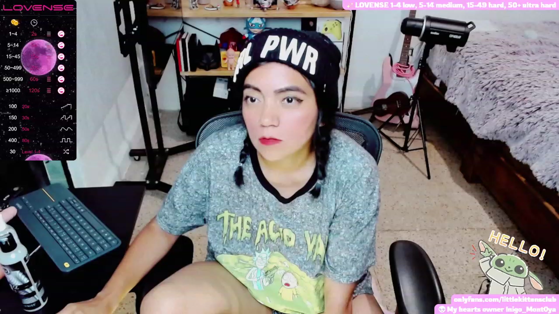Gallery image thumbnail from CuteCumSlut's myfreecams stream on, 11/28/2022, 06:50 image 11 of 20