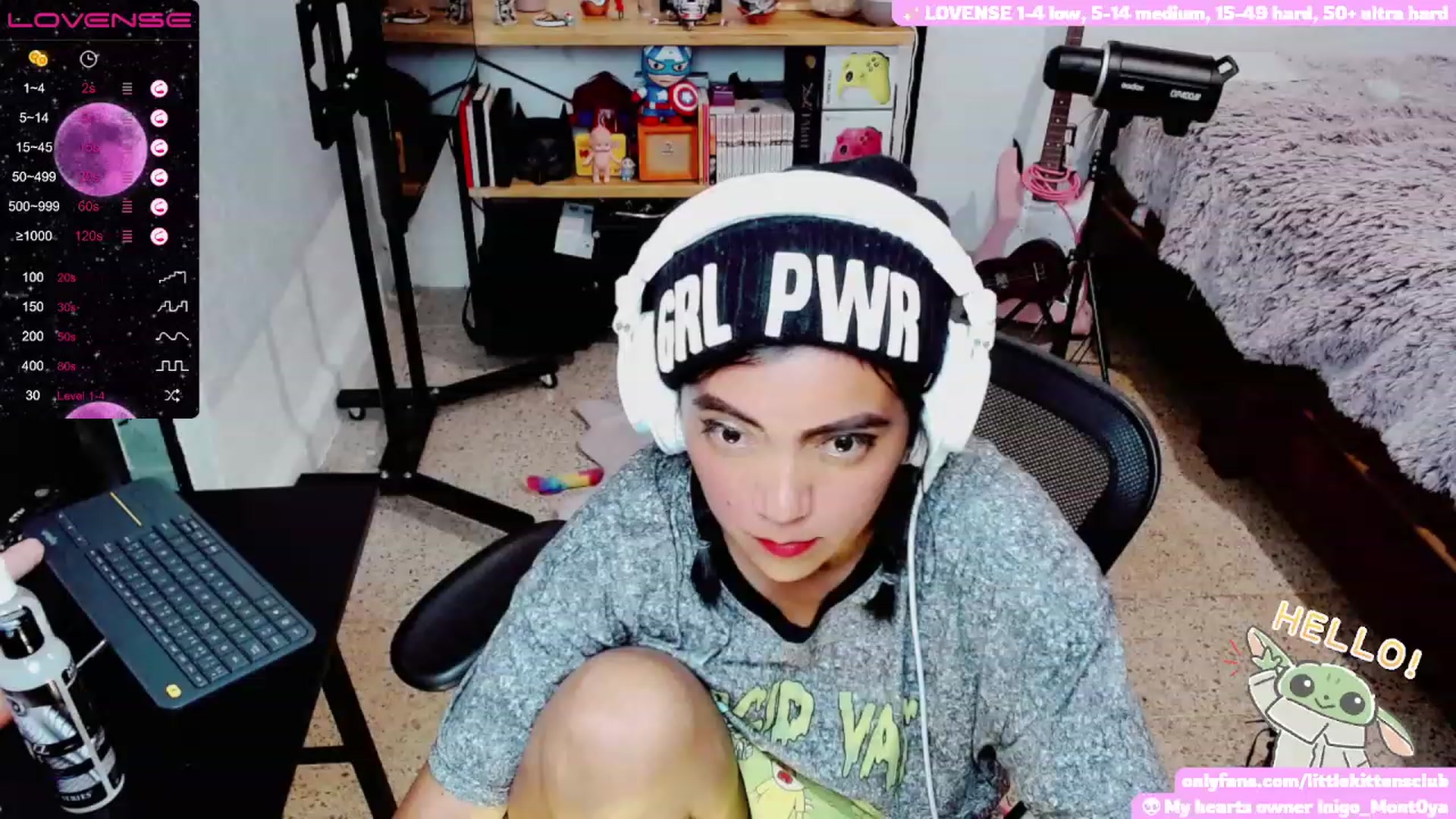 Gallery image thumbnail from CuteCumSlut's myfreecams stream on, 11/28/2022, 06:50 image 17 of 20