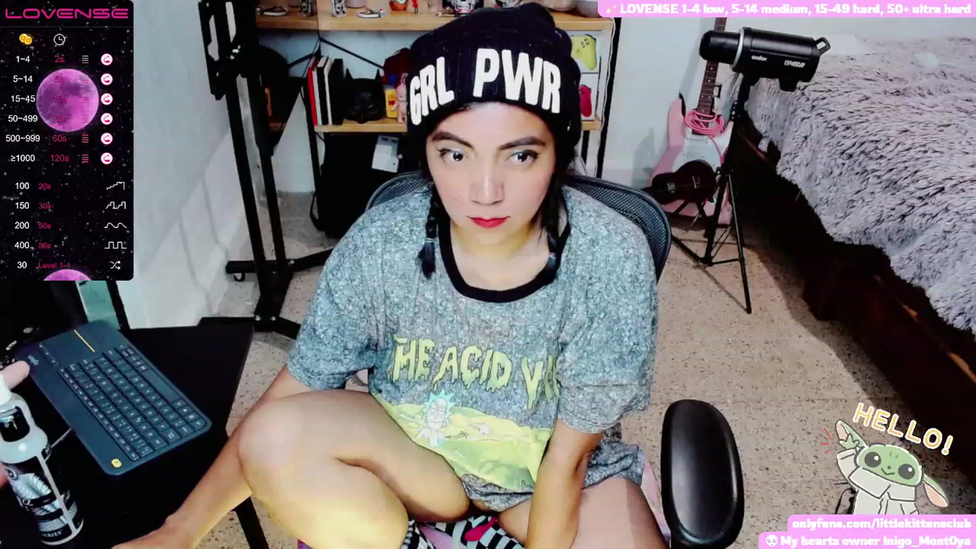 Gallery image thumbnail from CuteCumSlut's myfreecams stream on, 11/28/2022, 06:50 image 8 of 20