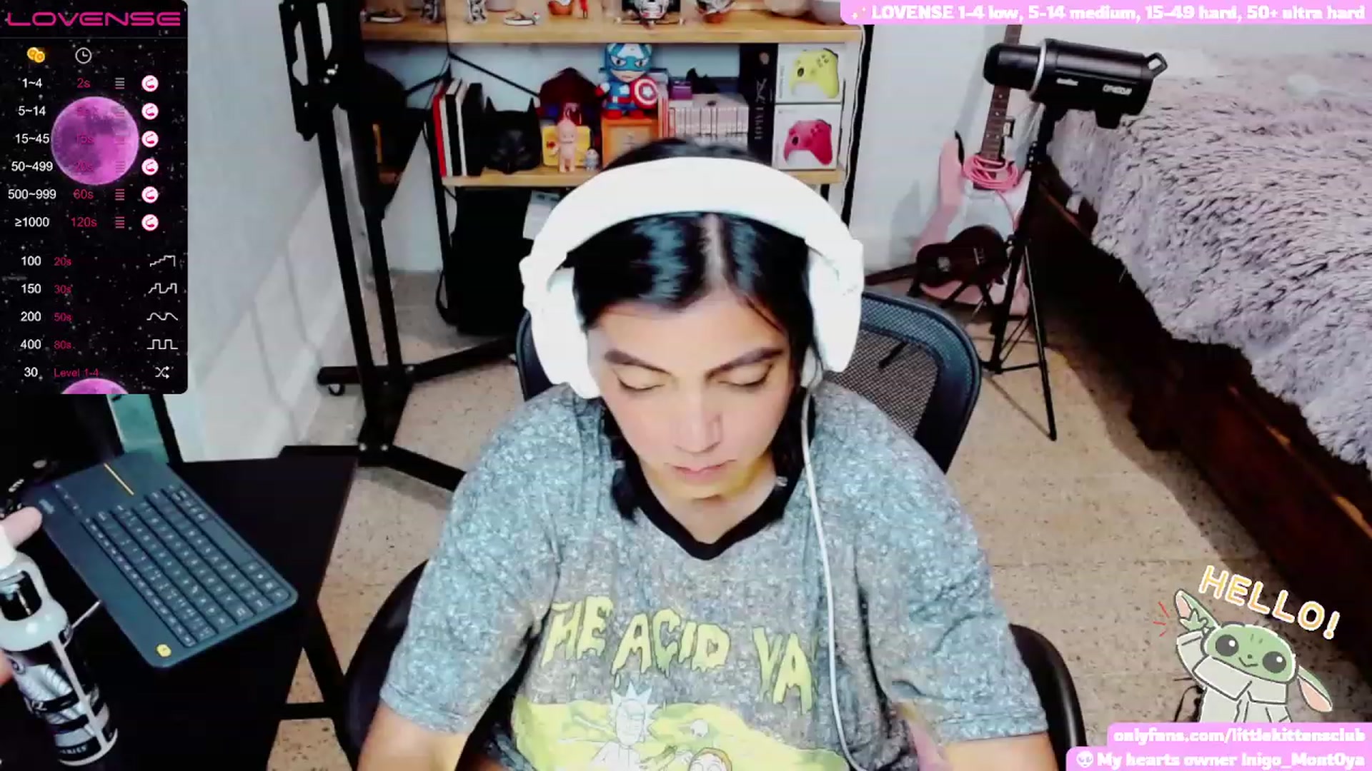 Gallery image thumbnail from CuteCumSlut's myfreecams stream on, 11/28/2022, 06:50 image 1 of 20
