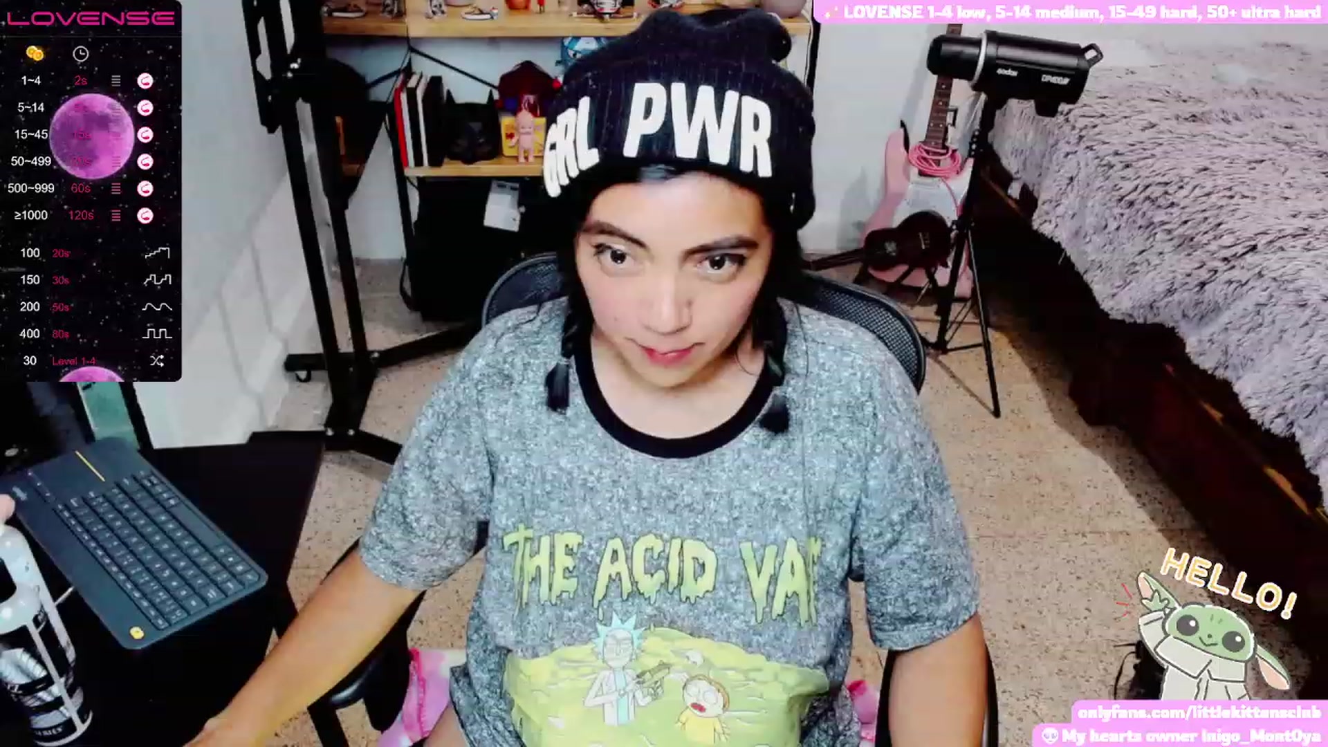 Gallery image thumbnail from CuteCumSlut's myfreecams stream on, 11/28/2022, 07:30 image 8 of 20