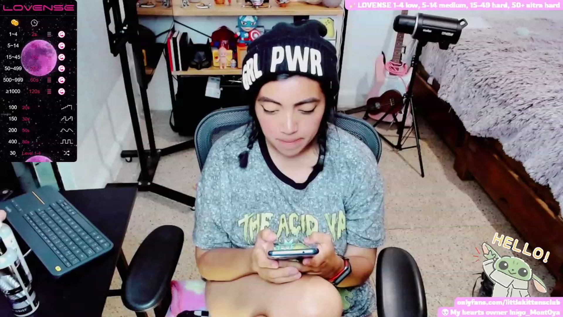 Gallery image thumbnail from CuteCumSlut's myfreecams stream on, 11/28/2022, 07:30 image 2 of 20