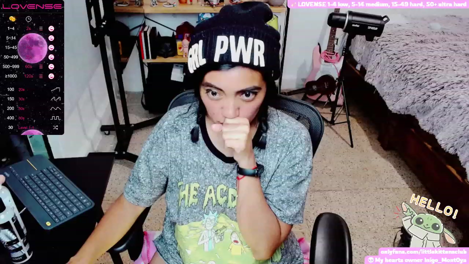Gallery image thumbnail from CuteCumSlut's myfreecams stream on, 11/28/2022, 07:30 image 11 of 20