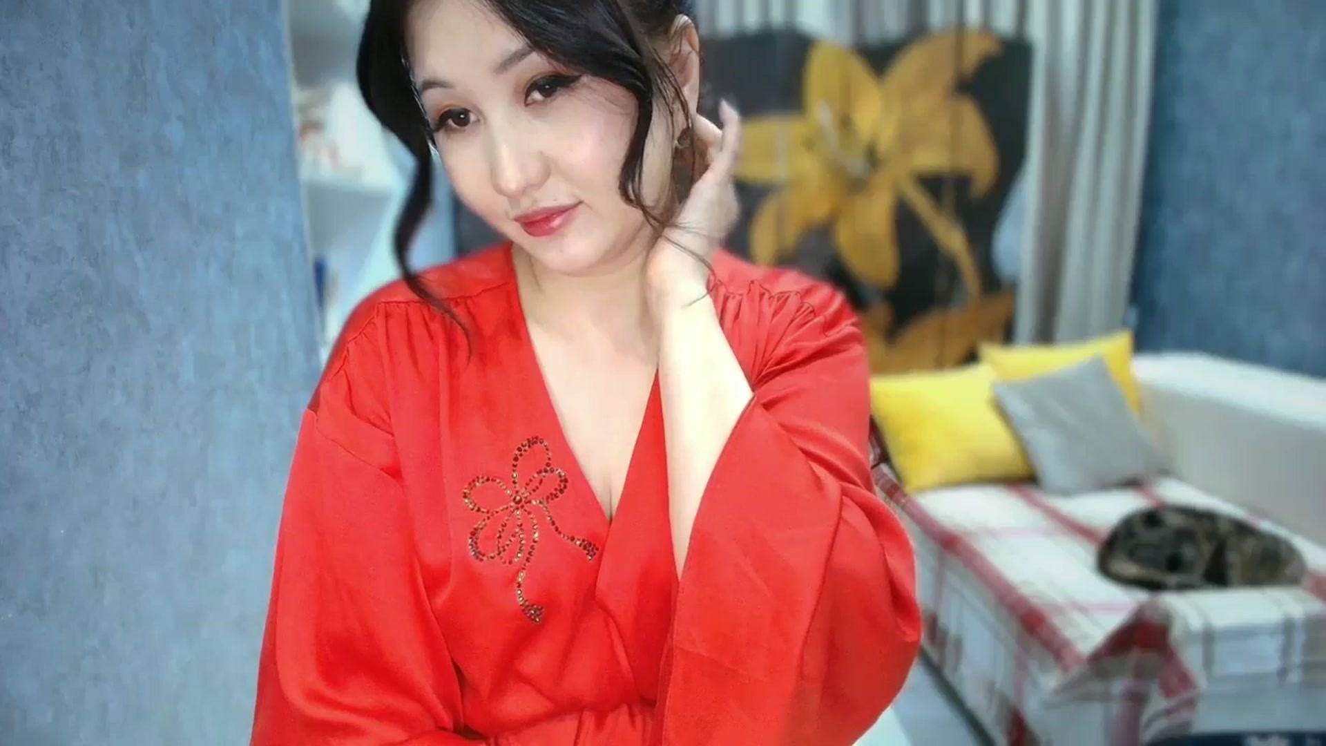 Gallery image thumbnail from CuteDevil's myfreecams stream on, 04/26/2026, 20:41 image 2 of 20
