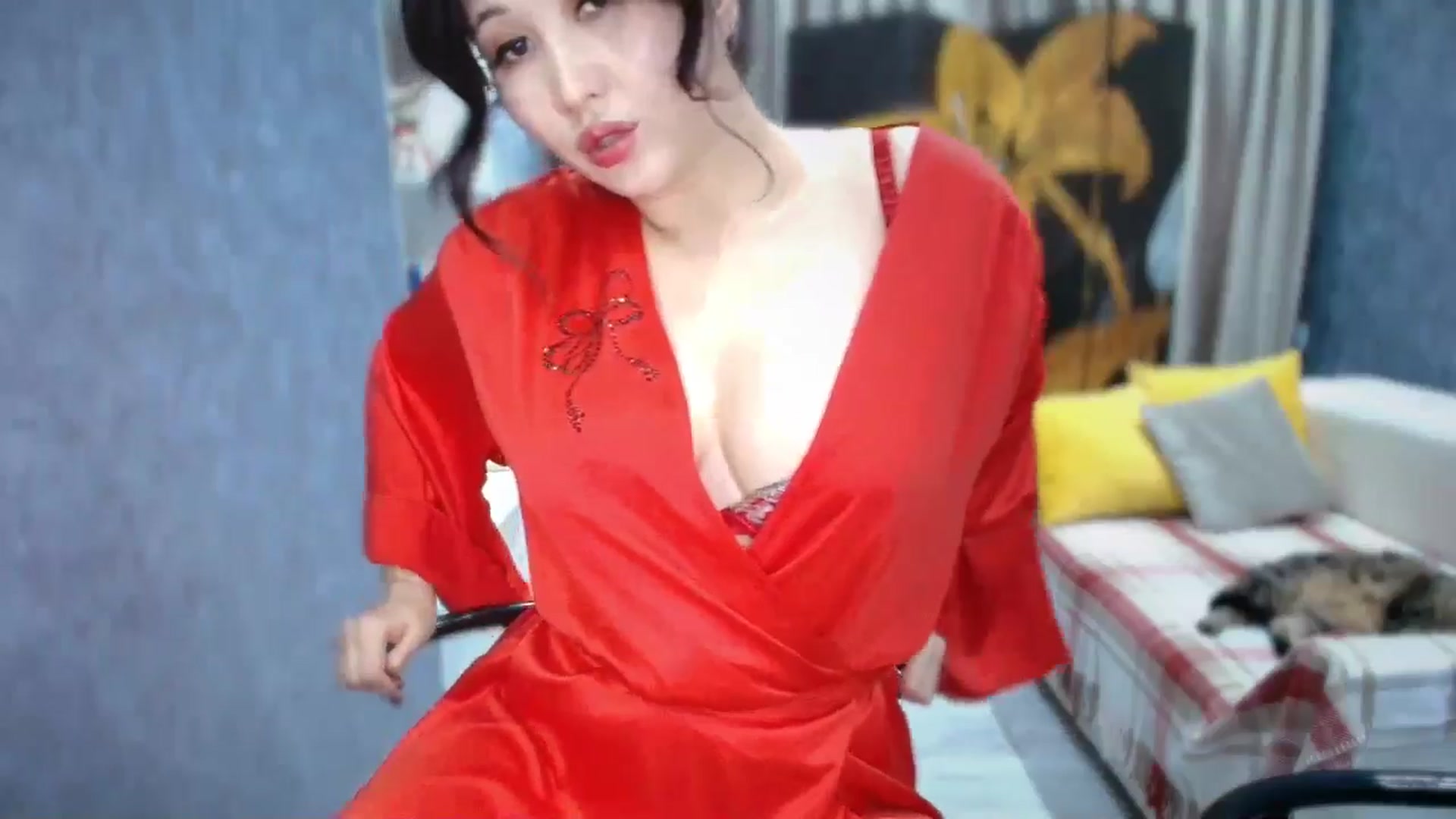 Gallery image thumbnail from CuteDevil's myfreecams stream on, 04/26/2026, 20:41 image 11 of 20