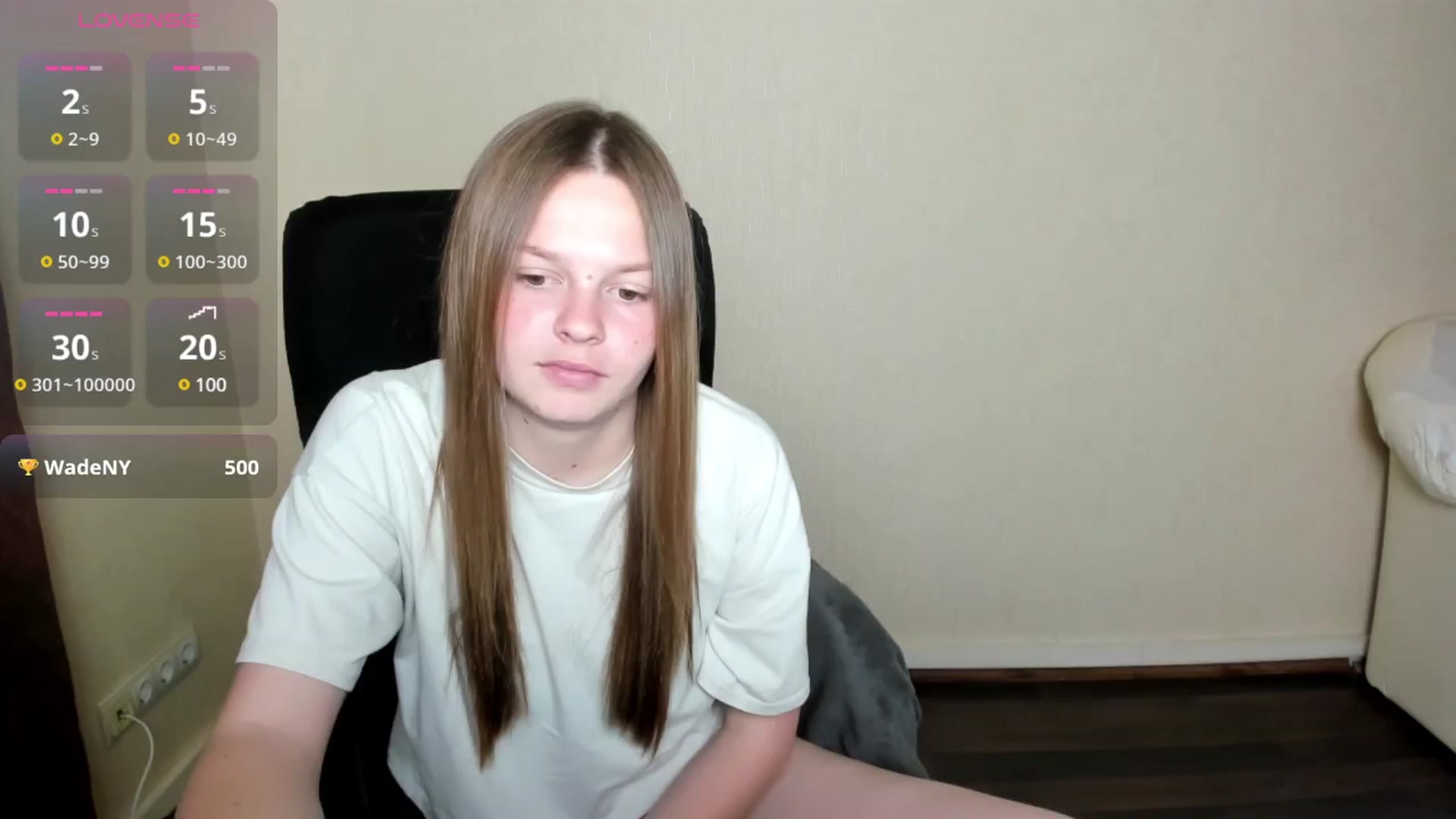 Gallery image thumbnail from CuteDina's myfreecams stream on, 04/26/2025, 10:25 image 1 of 20
