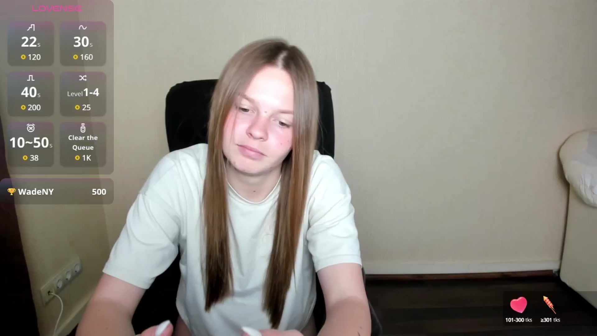 Gallery image thumbnail from CuteDina's myfreecams stream on, 04/26/2025, 10:25 image 2 of 20