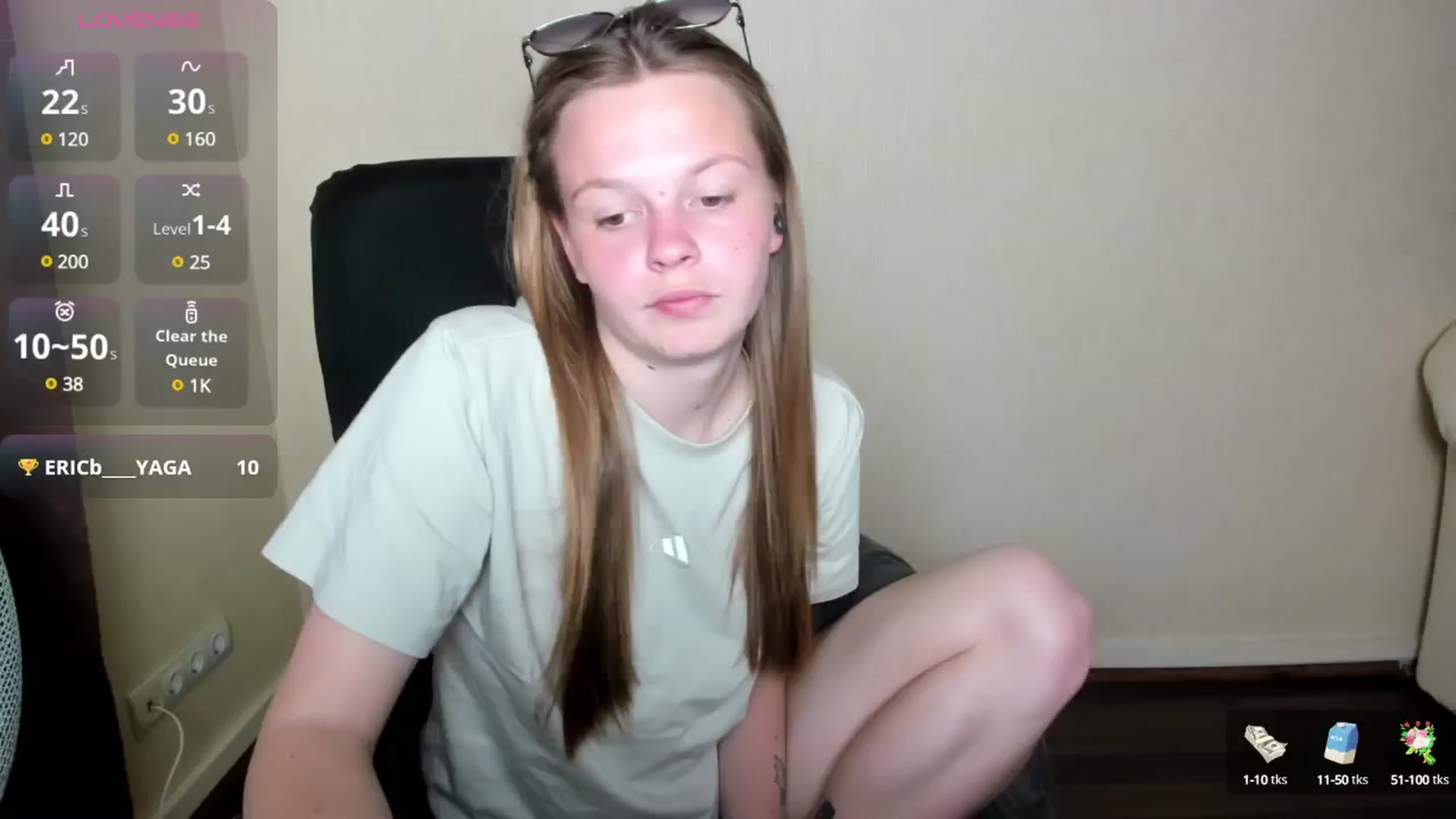 Gallery image thumbnail from CuteDina's myfreecams stream on, 05/04/2025, 09:39 image 5 of 20