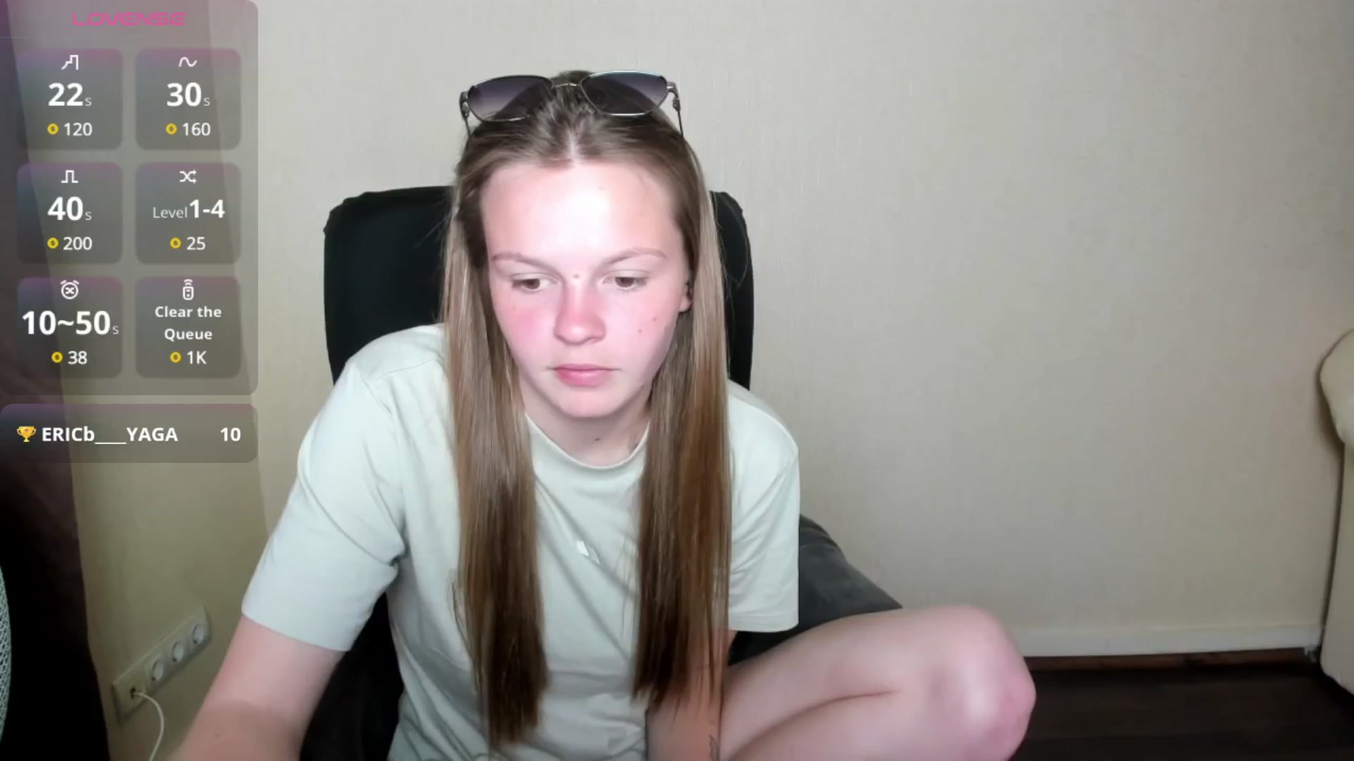 Gallery image thumbnail from CuteDina's myfreecams stream on, 05/04/2025, 09:39 image 19 of 20