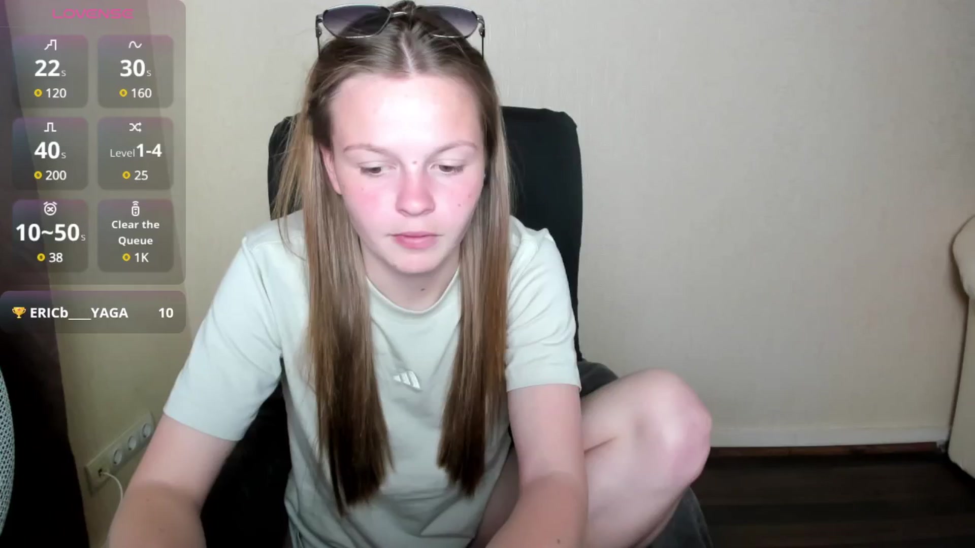 Gallery image thumbnail from CuteDina's myfreecams stream on, 05/04/2025, 09:39 image 4 of 20