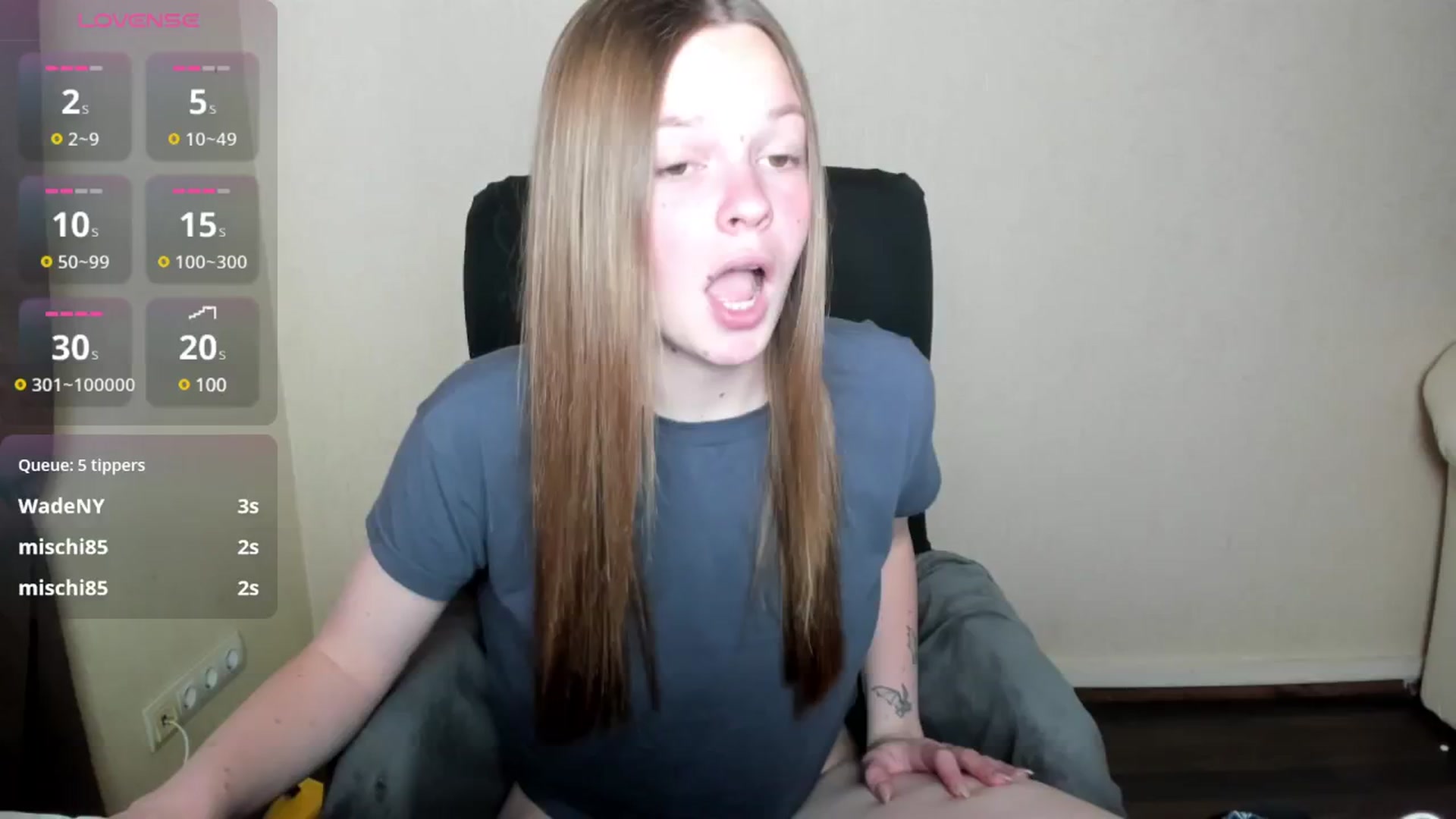 Gallery image thumbnail from CuteDina's myfreecams stream on, 05/13/2025, 08:10 image 17 of 20