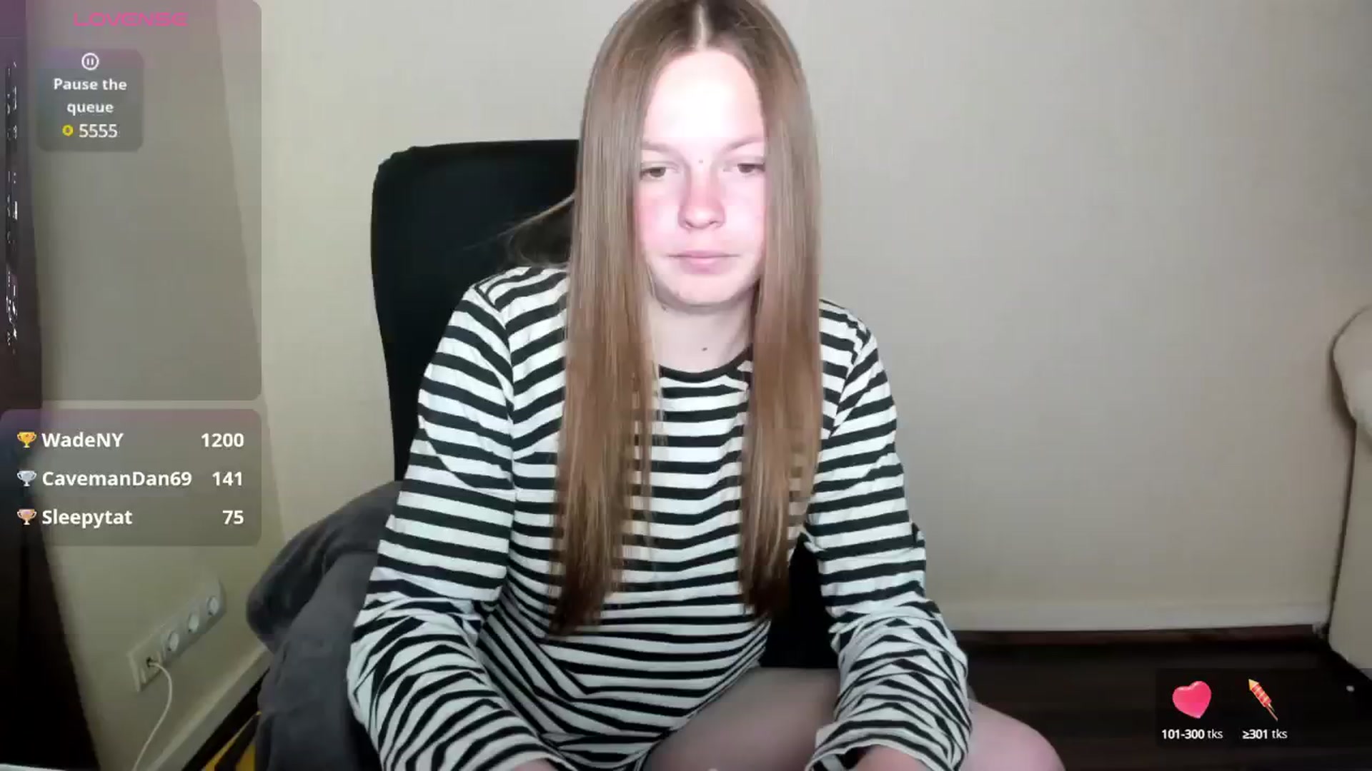 Gallery image thumbnail from CuteDina's myfreecams stream on, 05/14/2025, 10:20 image 8 of 20