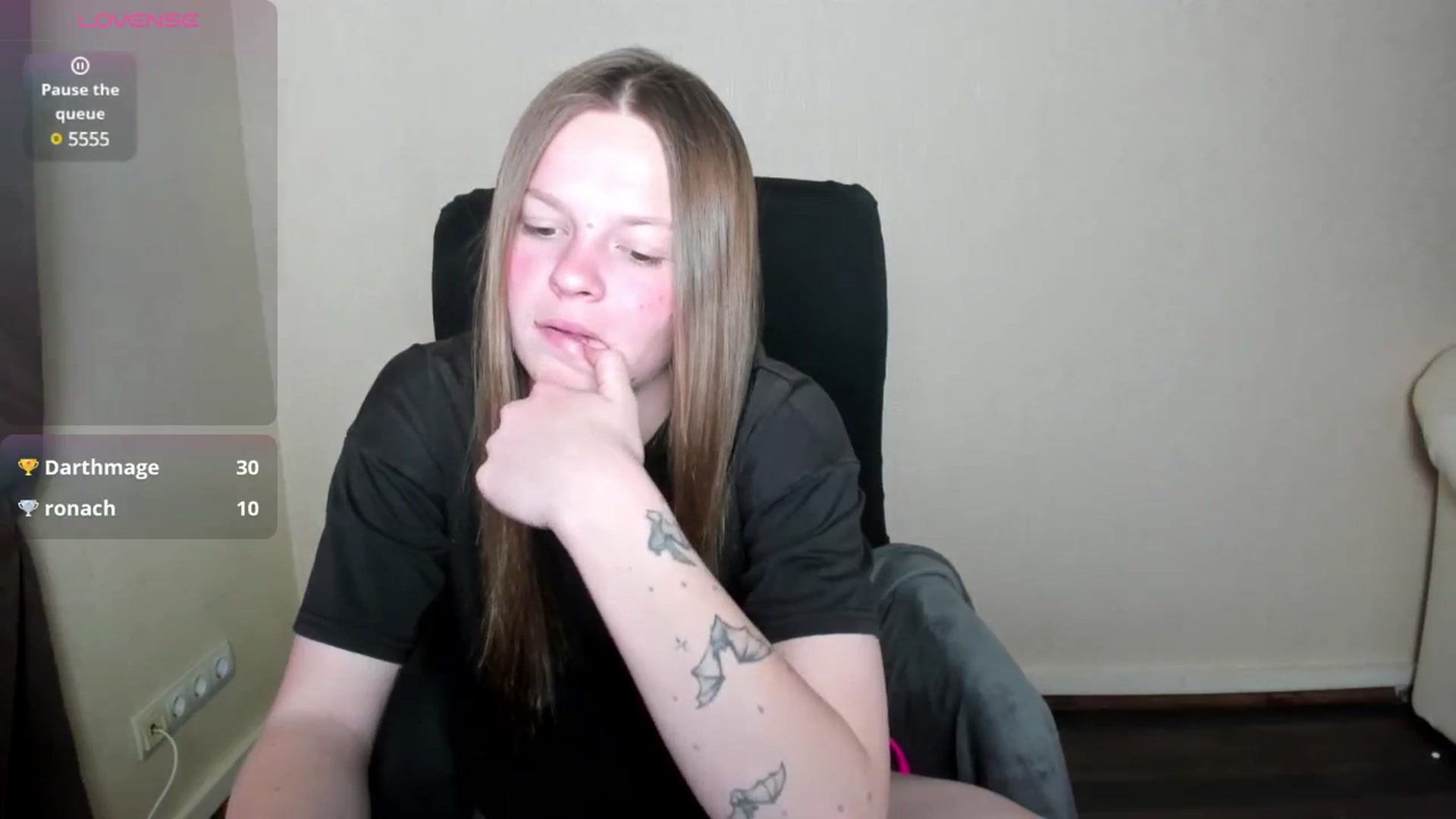 Gallery image thumbnail from CuteDina's myfreecams stream on, 05/15/2025, 08:05 image 4 of 20