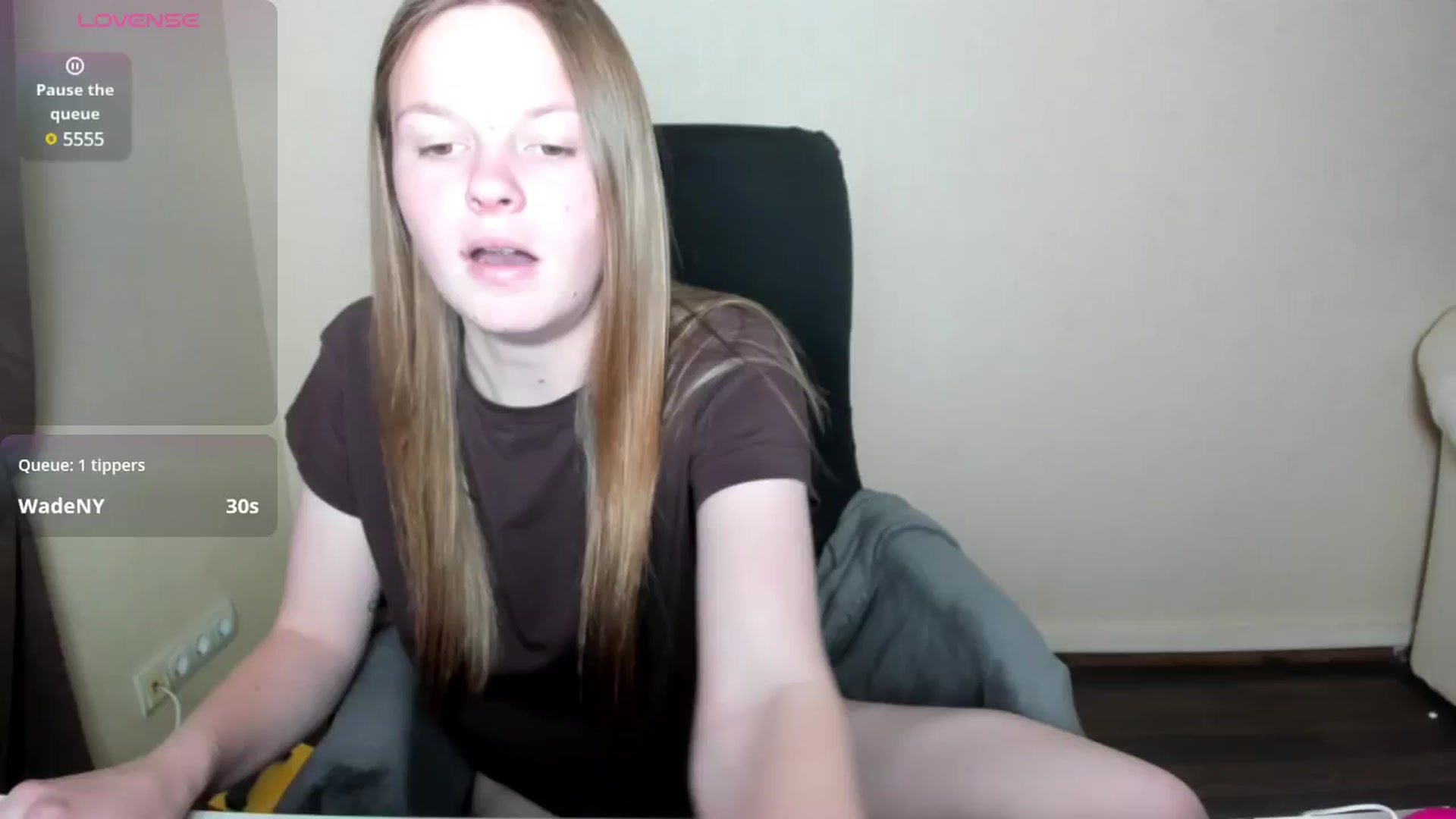 Gallery image thumbnail from CuteDina's myfreecams stream on, 05/16/2025, 09:43 image 15 of 20