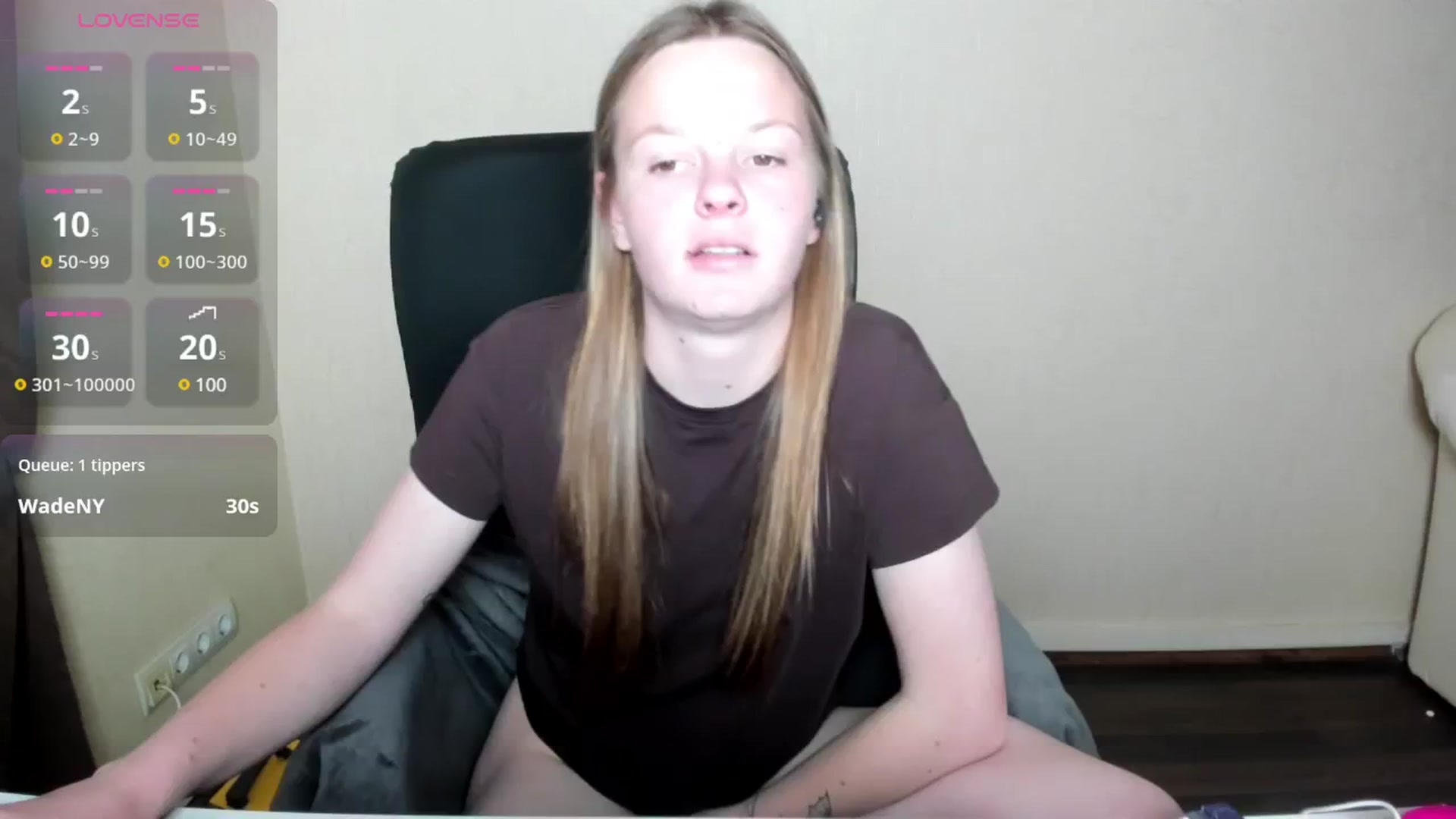 Gallery image thumbnail from CuteDina's myfreecams stream on, 05/16/2025, 09:43 image 3 of 20