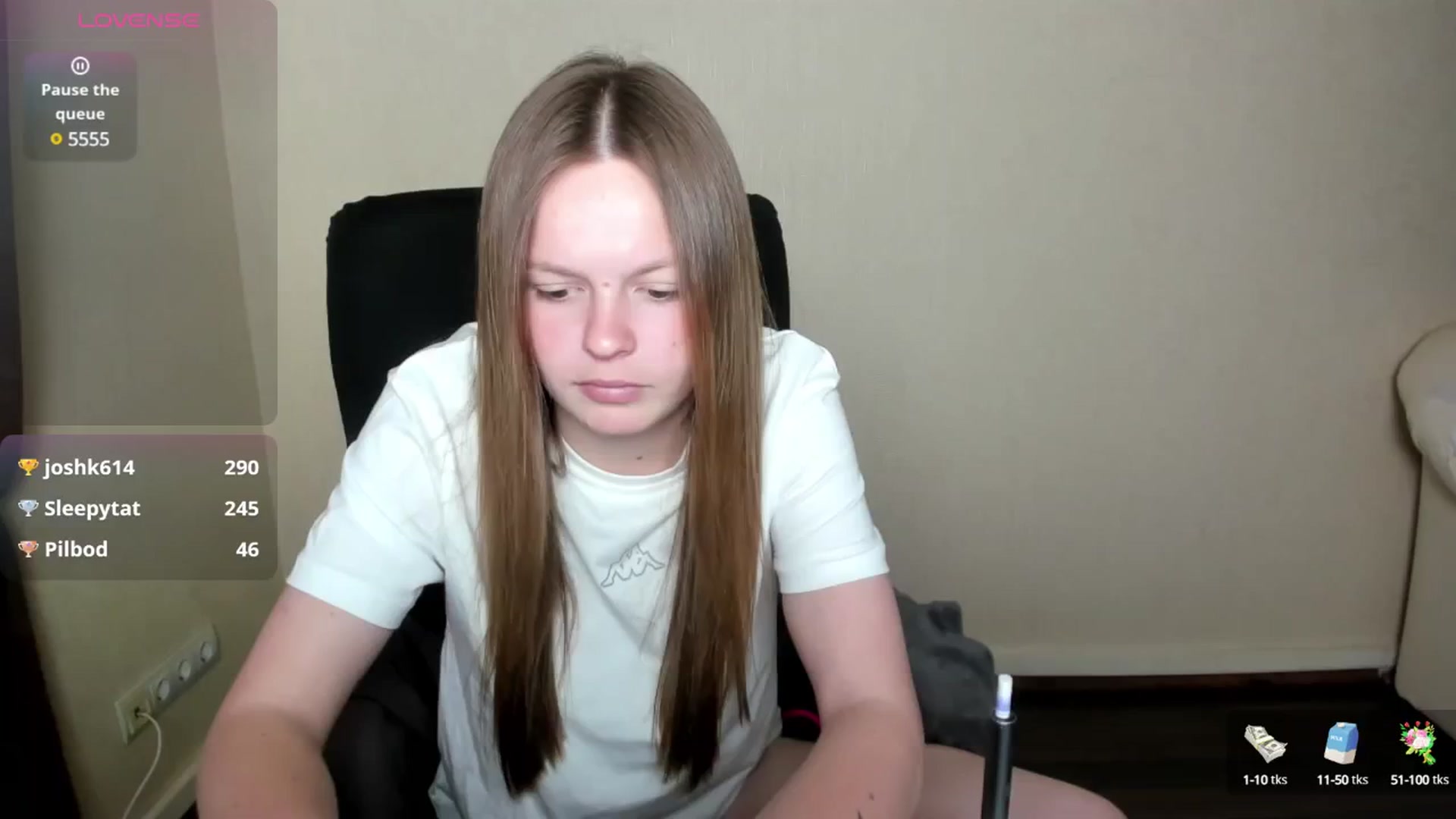 Gallery image thumbnail from CuteDina's myfreecams stream on, 05/17/2025, 09:24 image 17 of 20