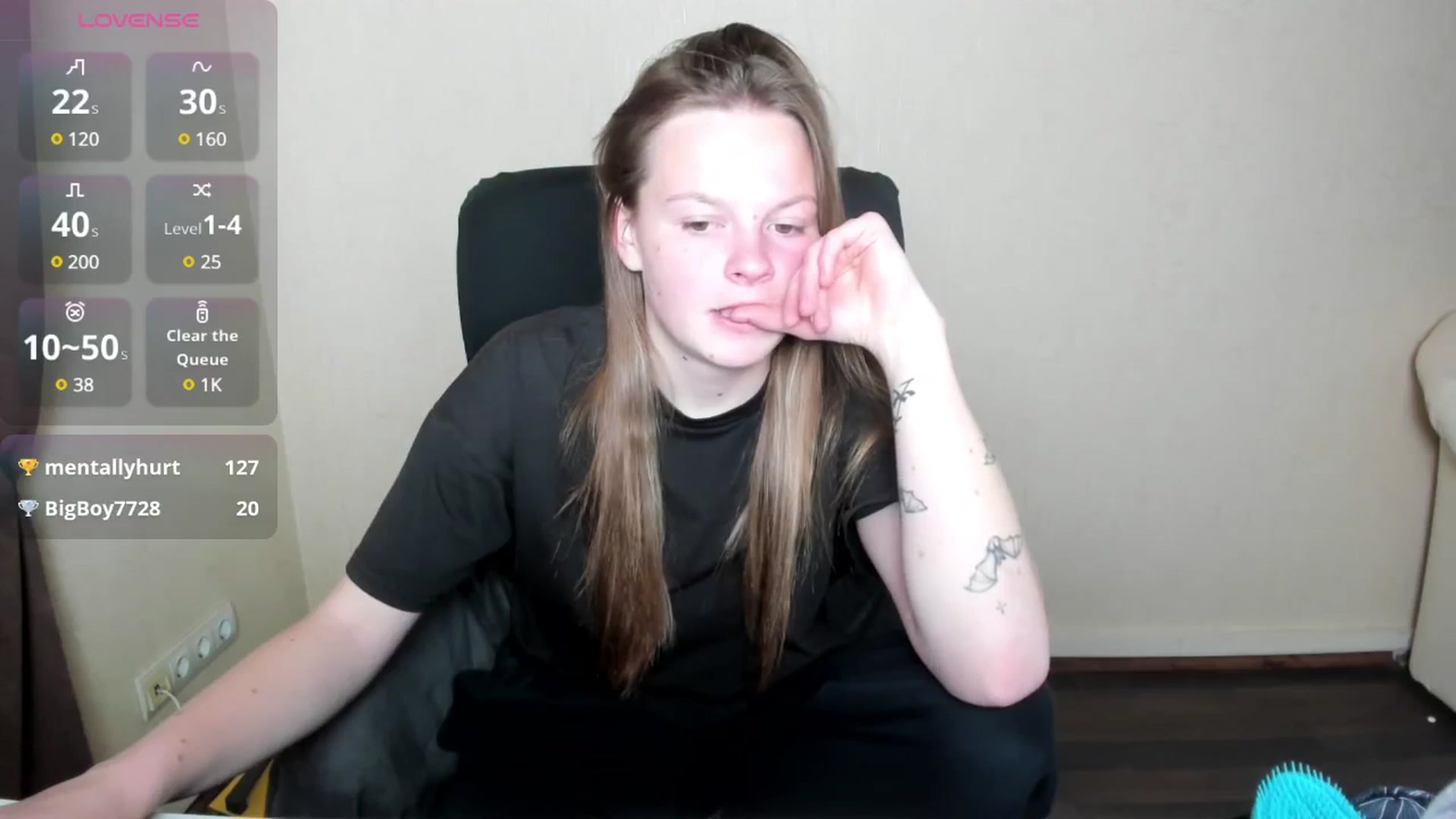 Gallery image thumbnail from CuteDina's myfreecams stream on, 05/19/2025, 07:24 image 18 of 20